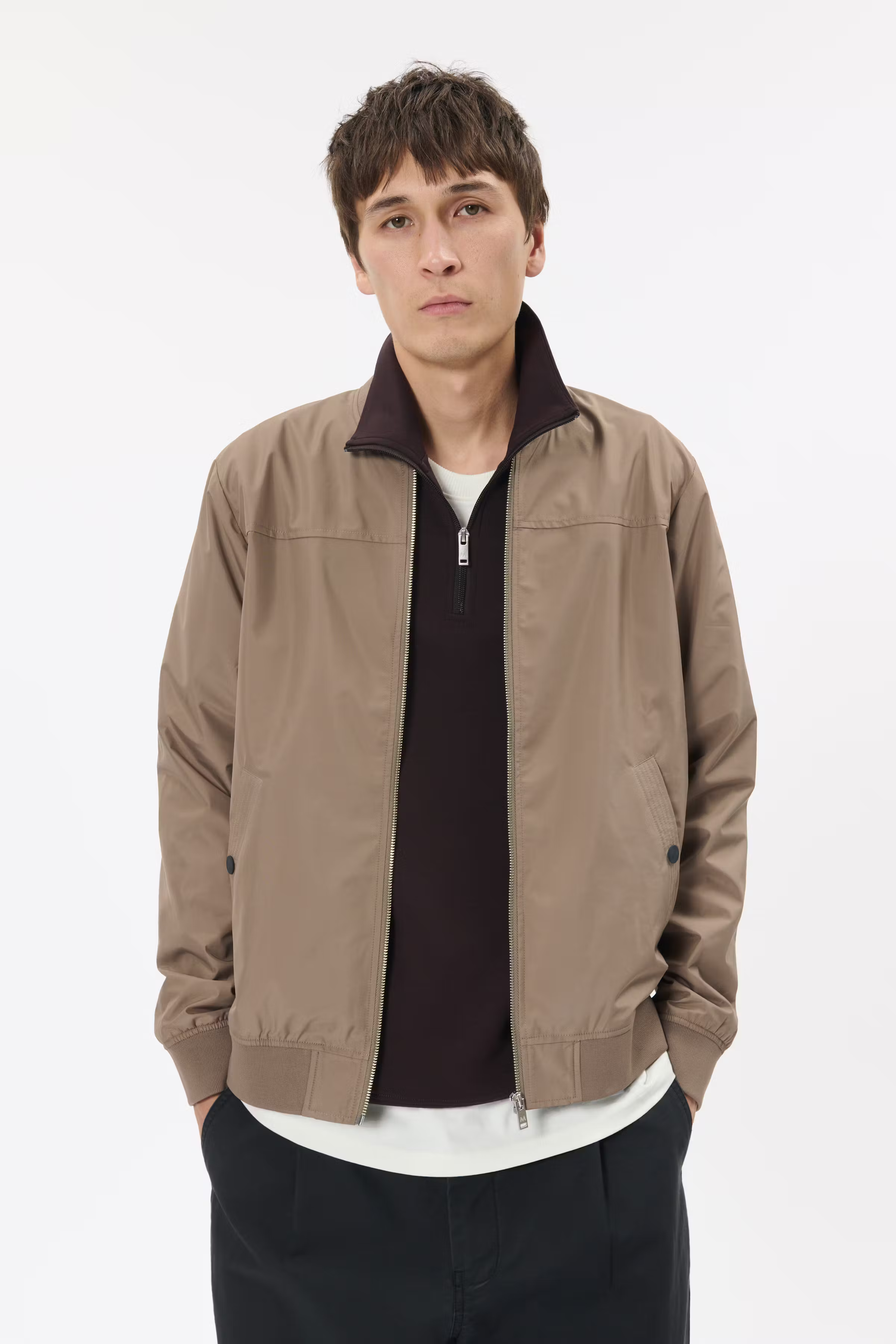 MAclay Bomber Jacket LOOKBOOK FRONT 30205869-181112