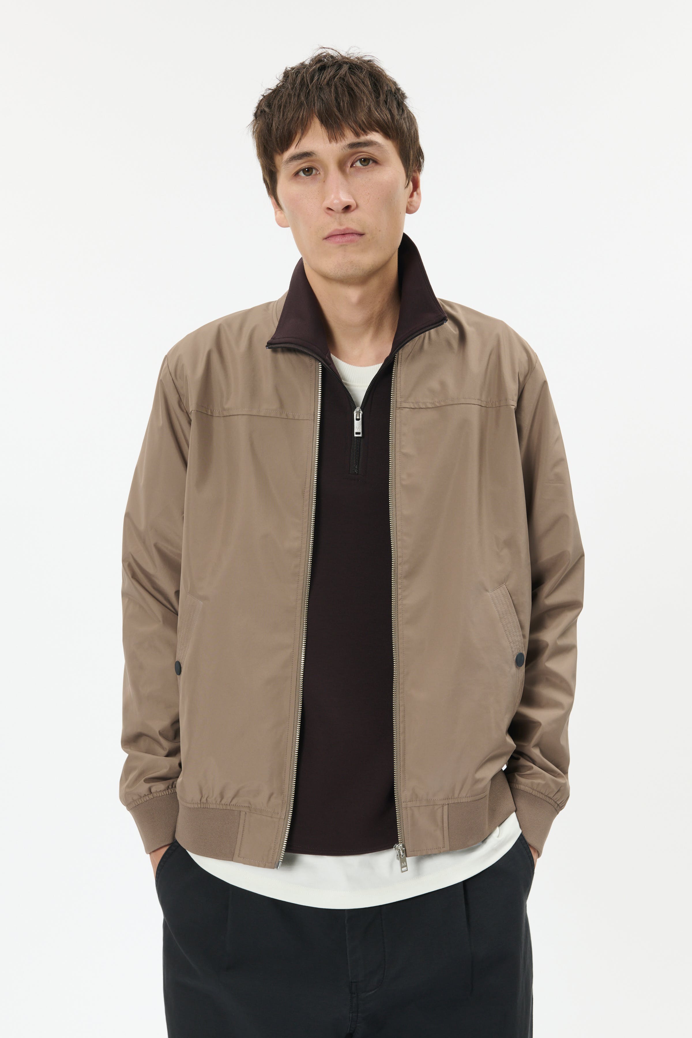 MAclay Bomber Jacket LOOKBOOK FRONT 30205869-181112