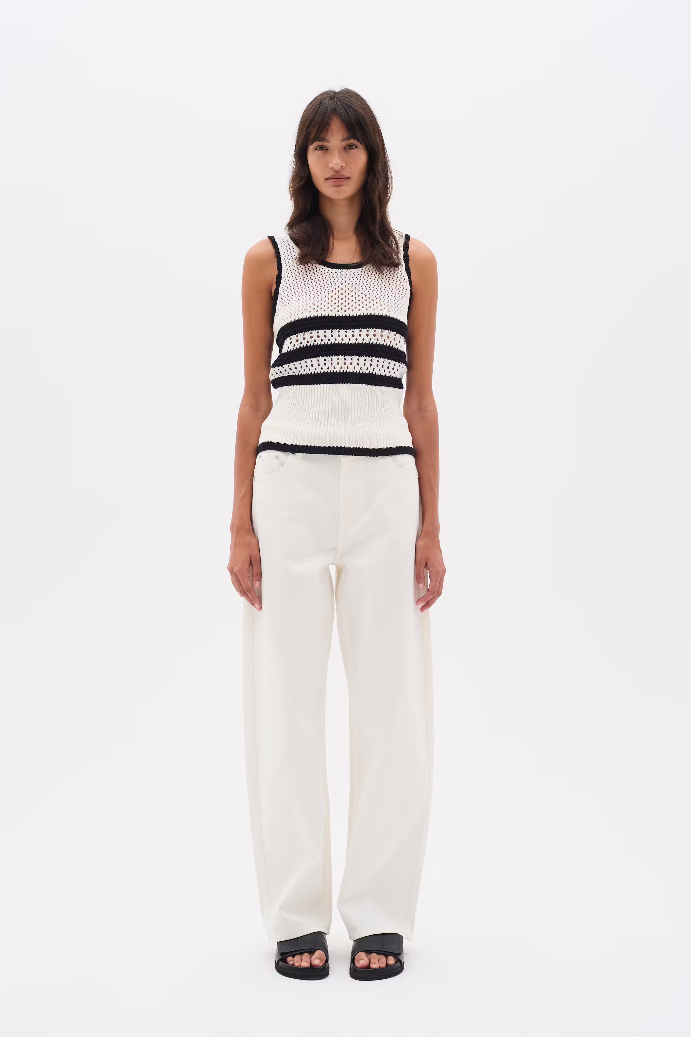 YancyIW Pullover LOOKBOOK FRONT 30110449-300027