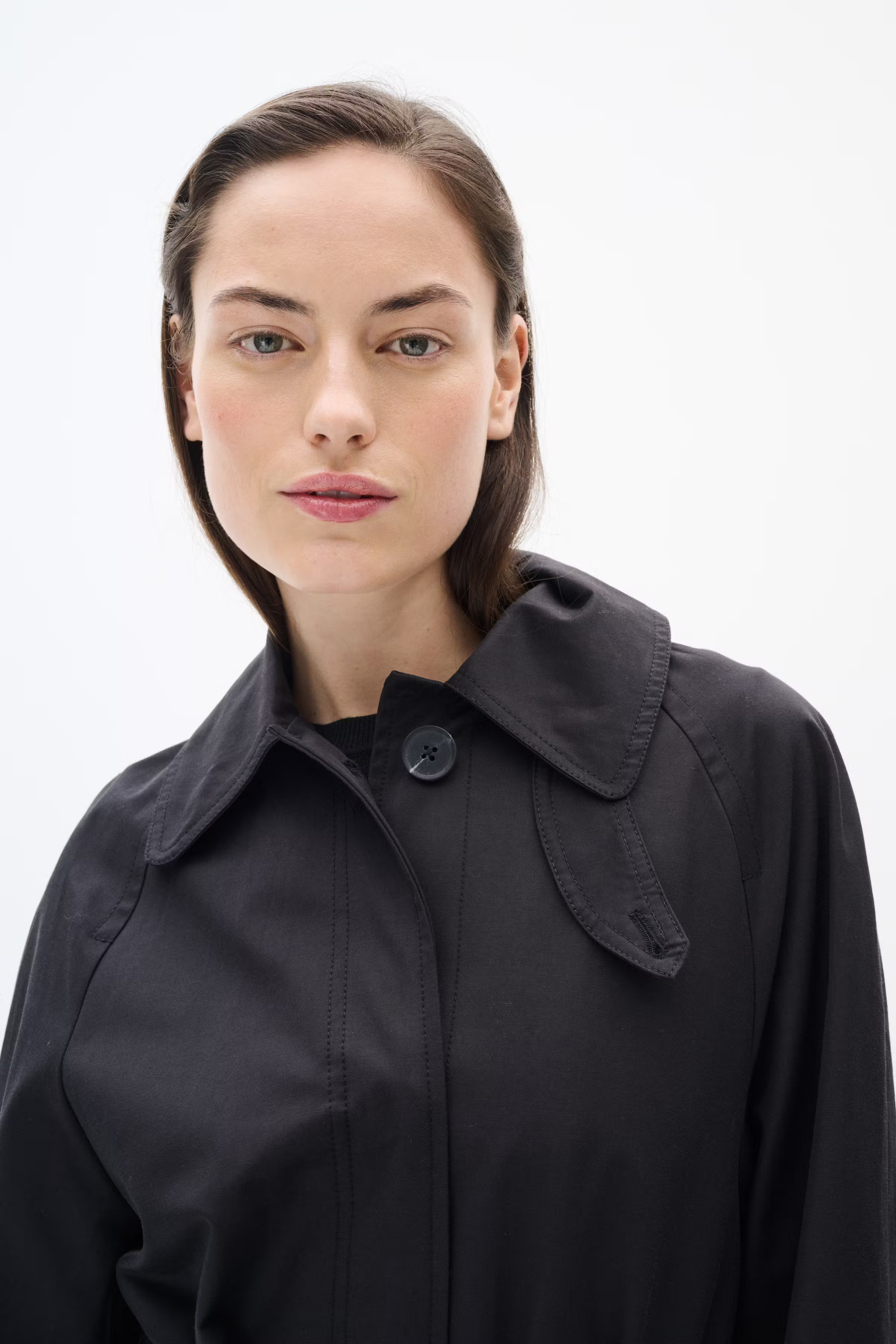 MazieIW Trenchcoat LOOKBOOK DETAIL 30109944-194008