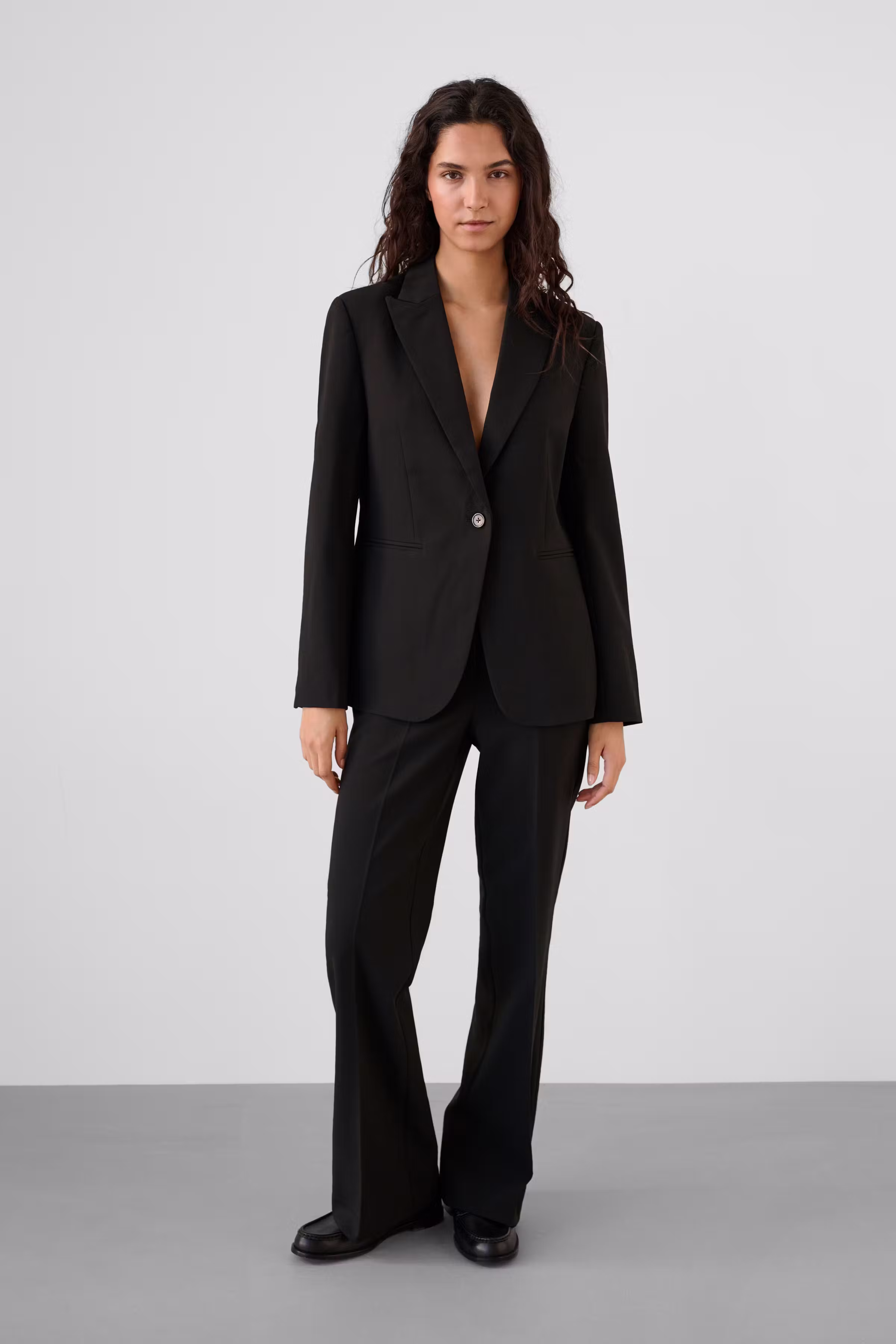 SLCorinne Blazer LOOKBOOK FRONT 30407532-194008