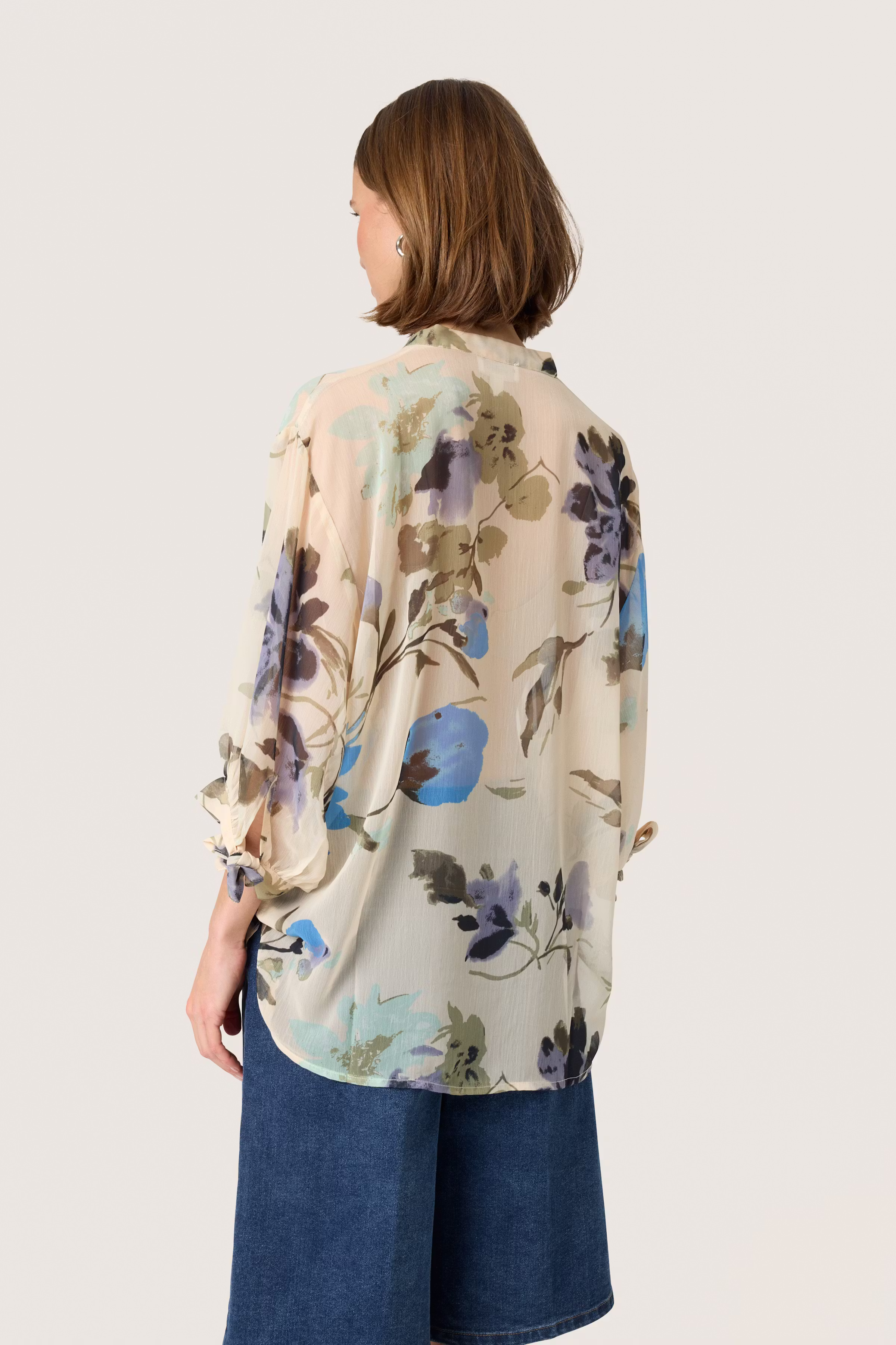 SLAnaya Blus LOOKBOOK BACK 30408453-303945