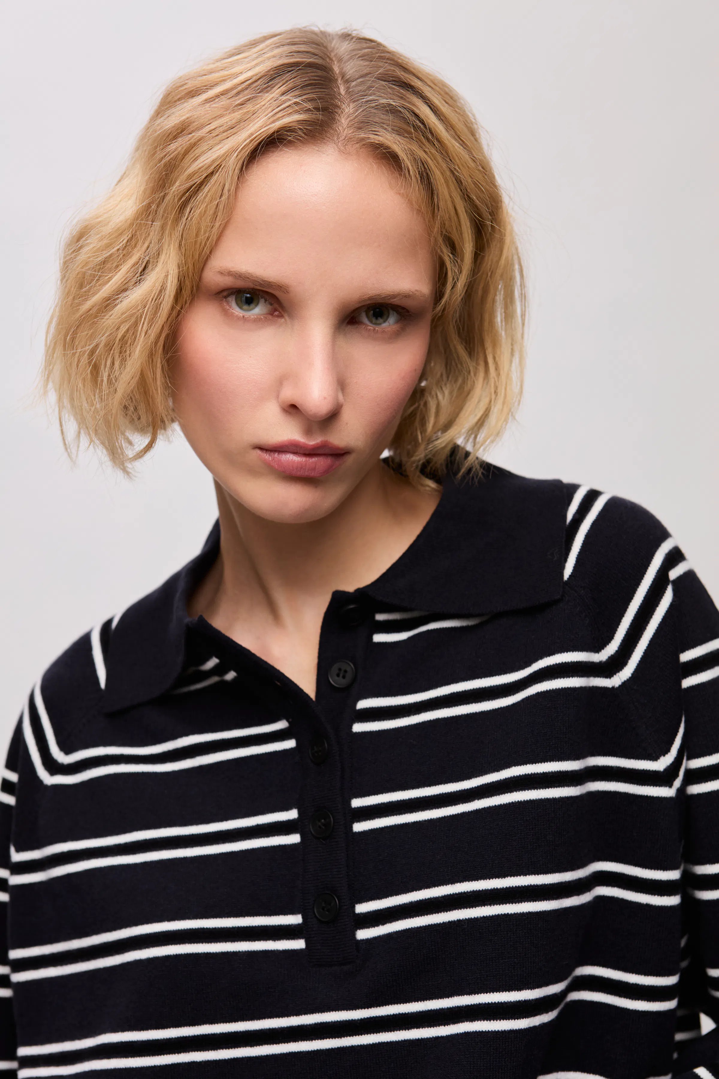 IOFarleigh Pullover LOOKBOOK FRONT 30600163-MC2184