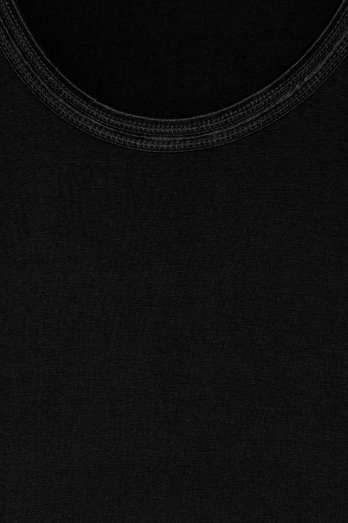 IHZOLA Top PACK DETAIL 20101231-10001