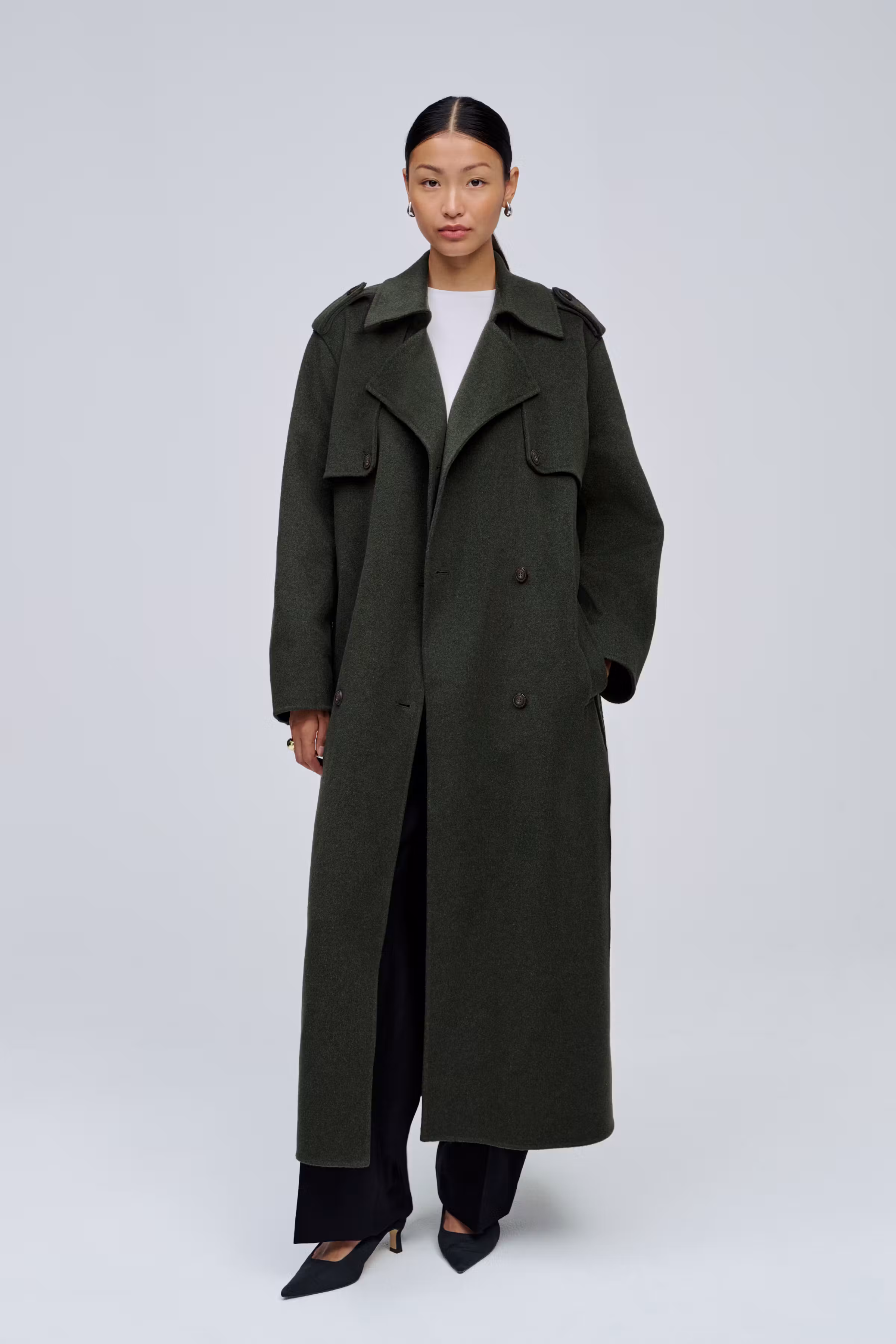 IOCamerona Coat LOOKBOOK FRONT 30600087-GR505