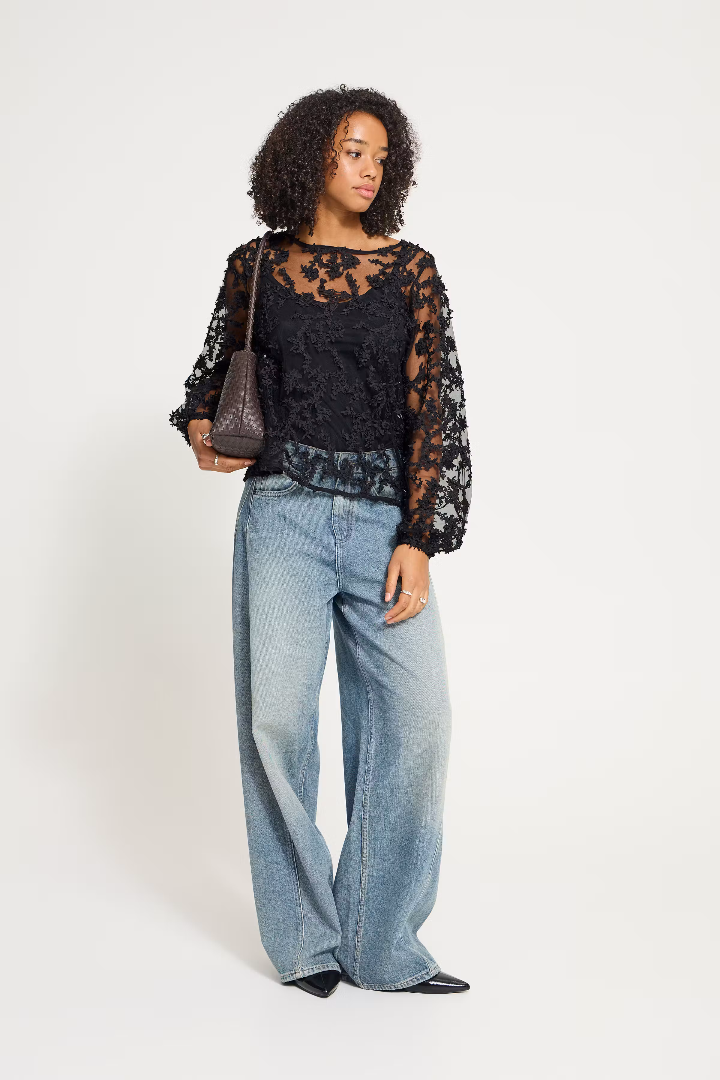 IHBALKI Blouse LOOKBOOK FRONT 20127044-194008