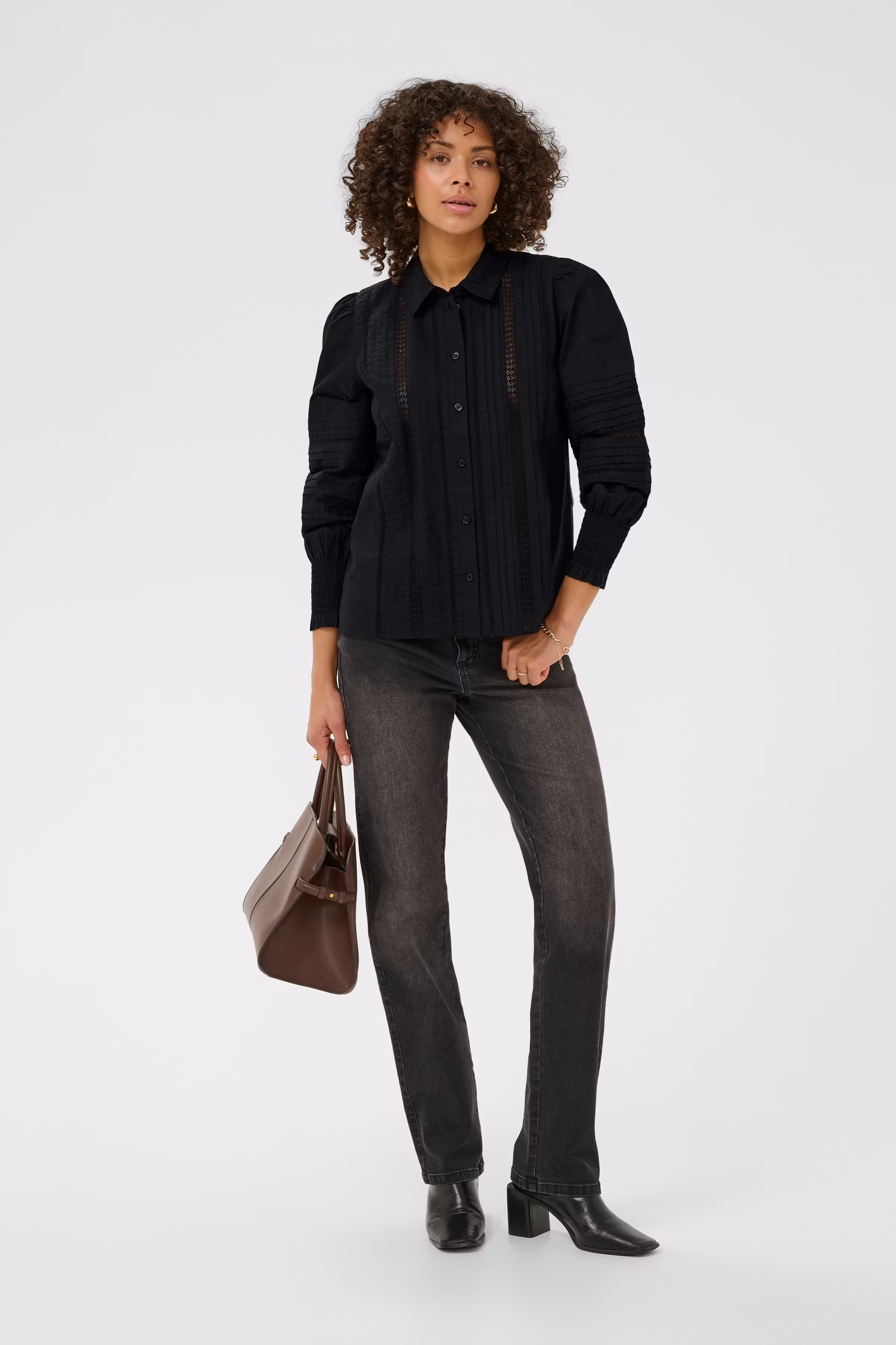 KAbella Skjorte LOOKBOOK FRONT 10510972-100121