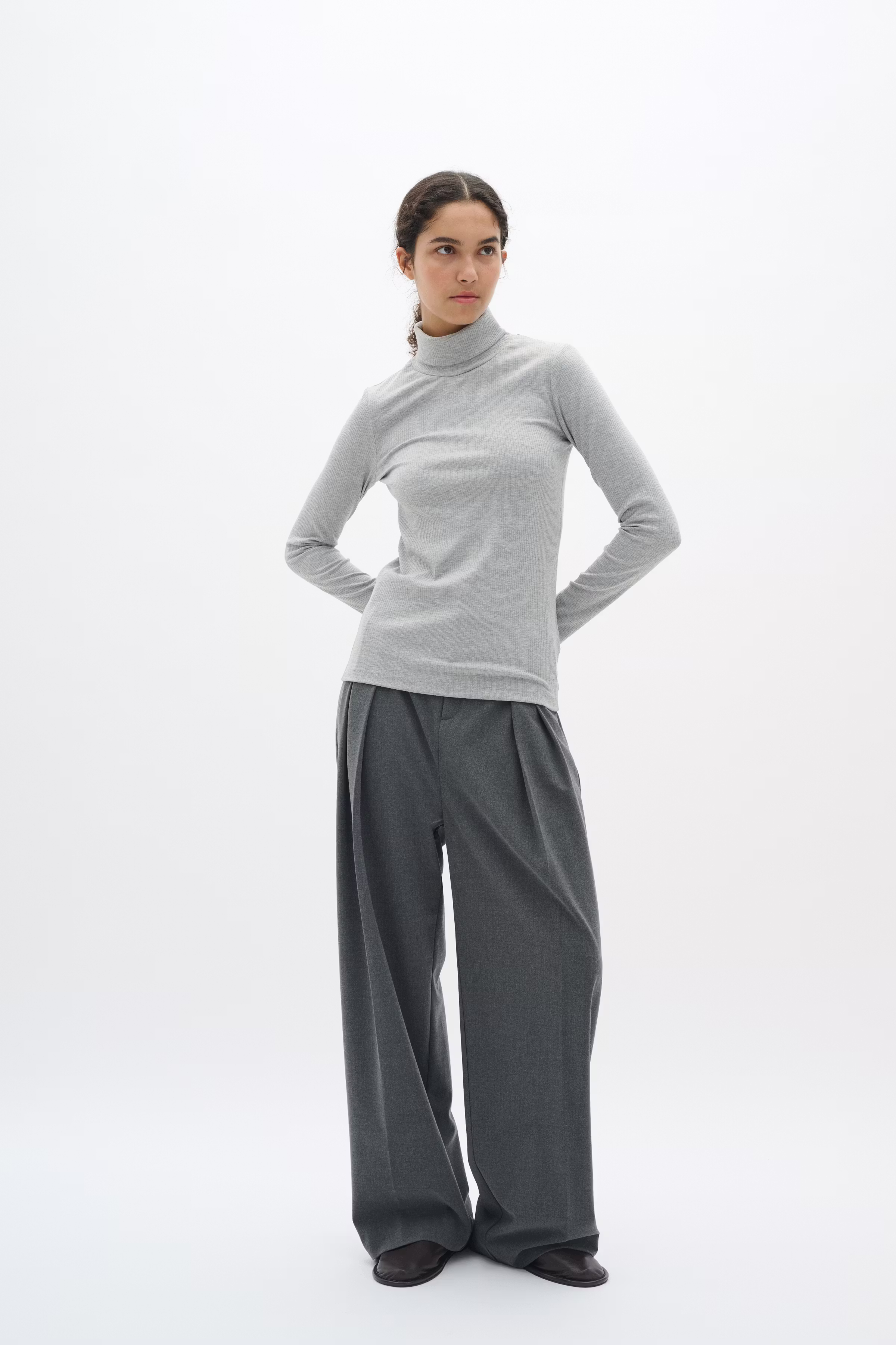 DagnaIW Rullekrave Melange T-shirt LOOKBOOK FRONT 30109838-1740161