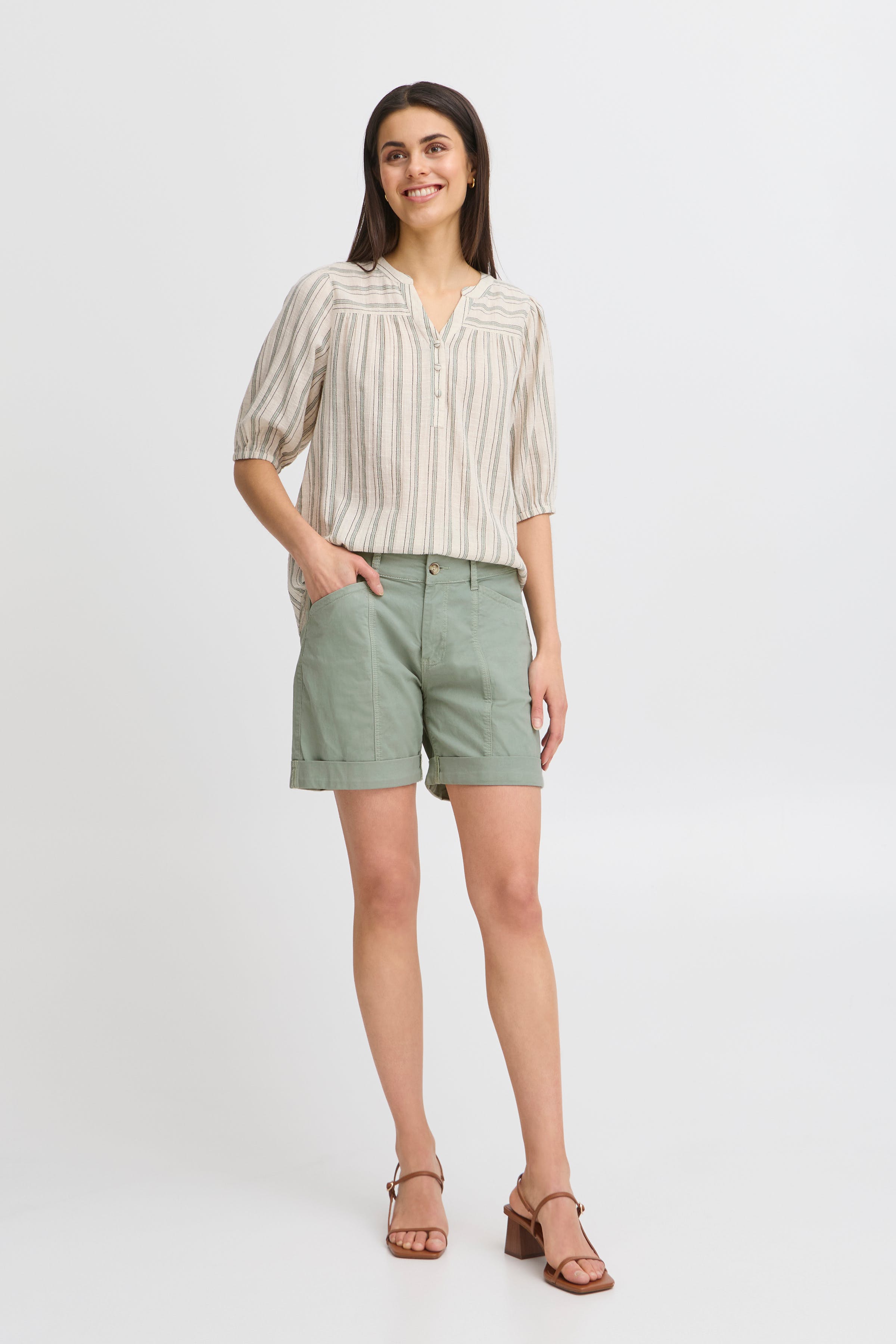 FRBENJI Shorts LOOKBOOK FRONT 20615745-165808