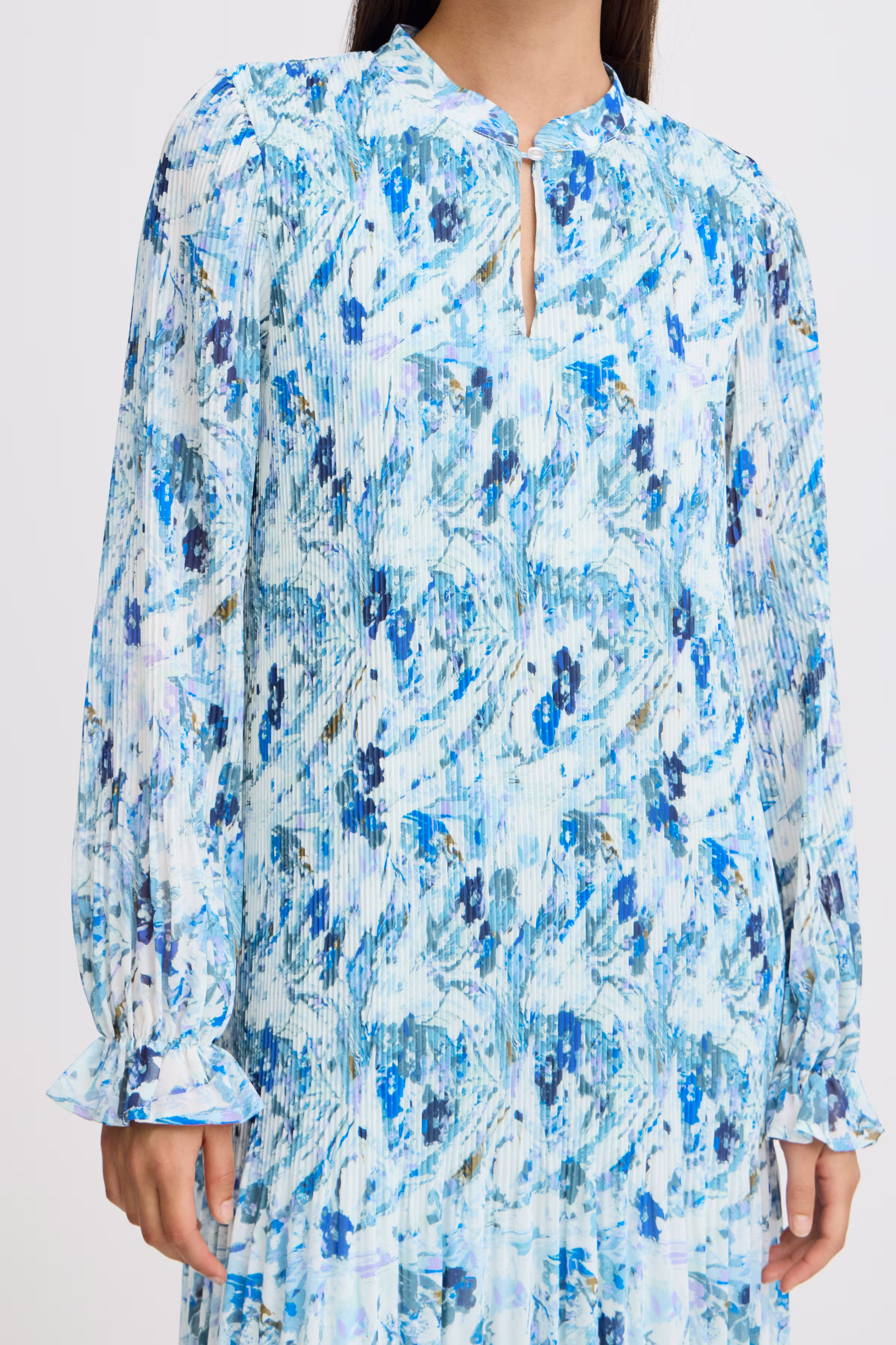 IHNEALLY Kjole LOOKBOOK DETAIL 20121576-203270