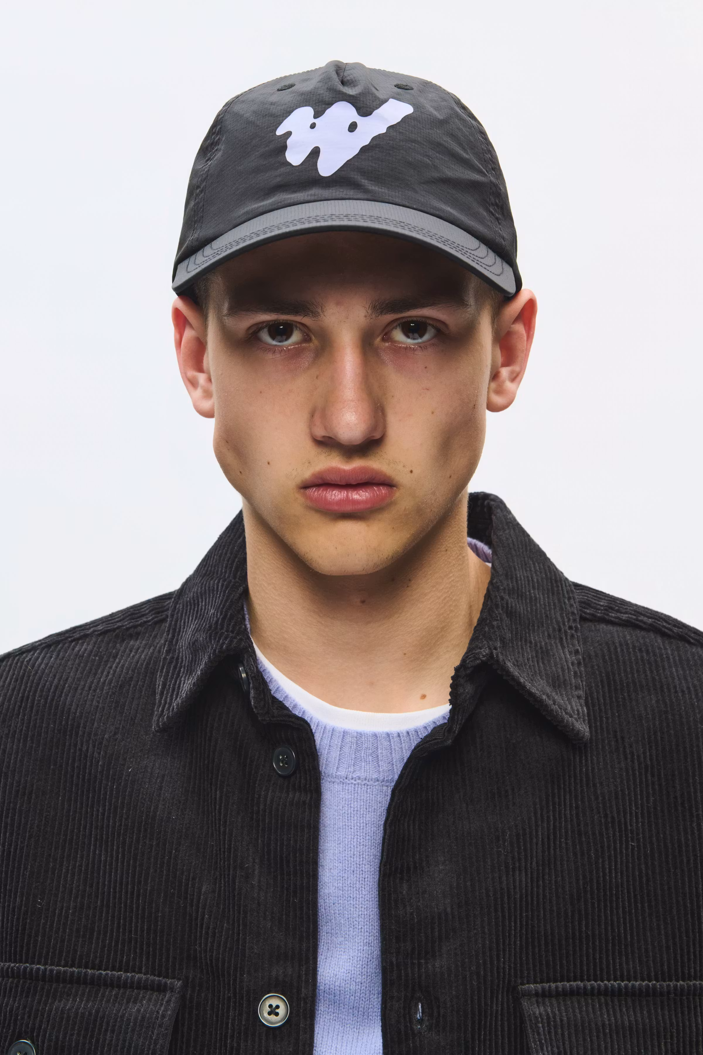 WWGhost Caps LOOKBOOK DETAIL 30252245-303700