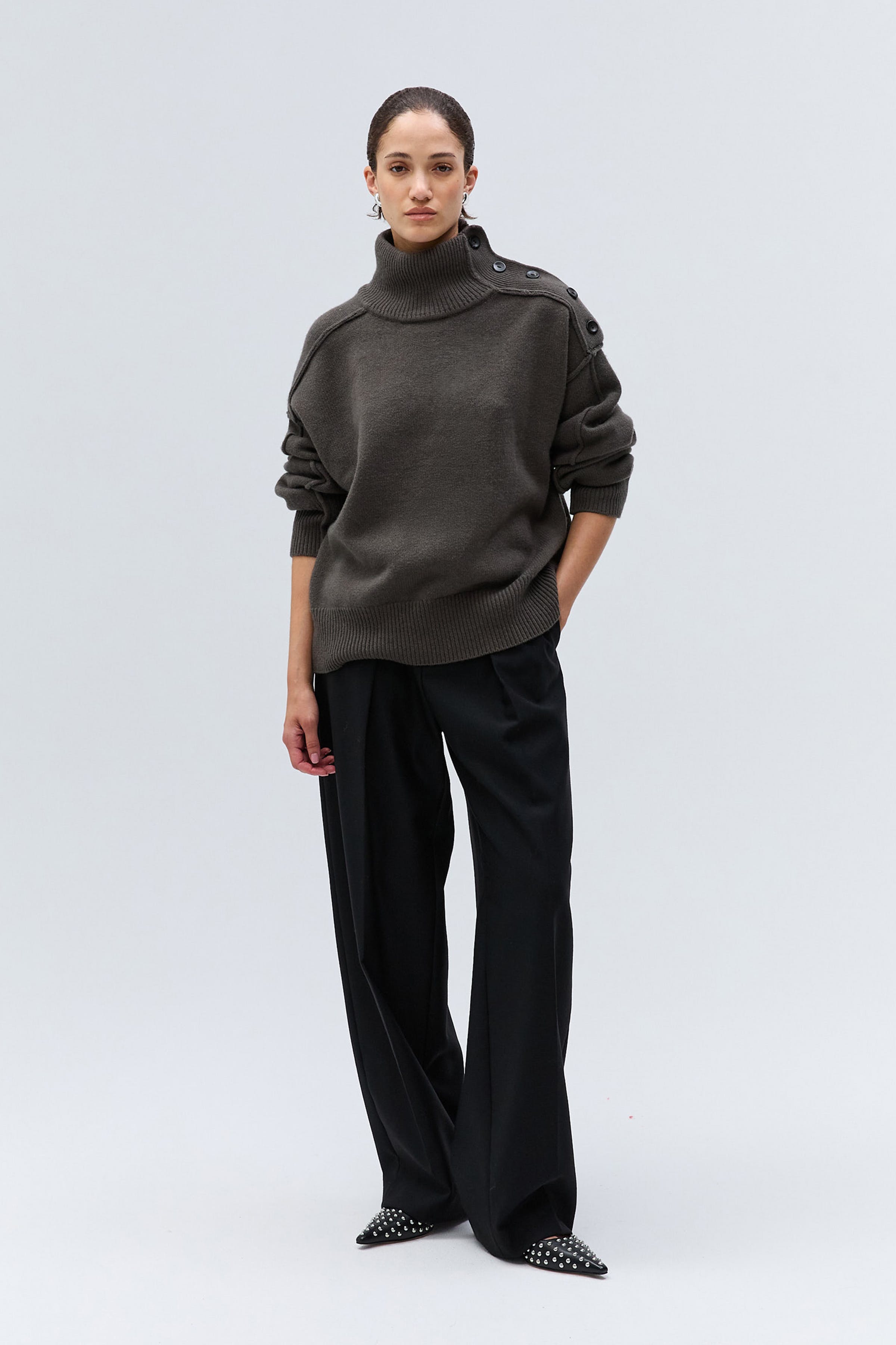 IOFilomene Pullover LOOKBOOK FRONT 30600118-GY931