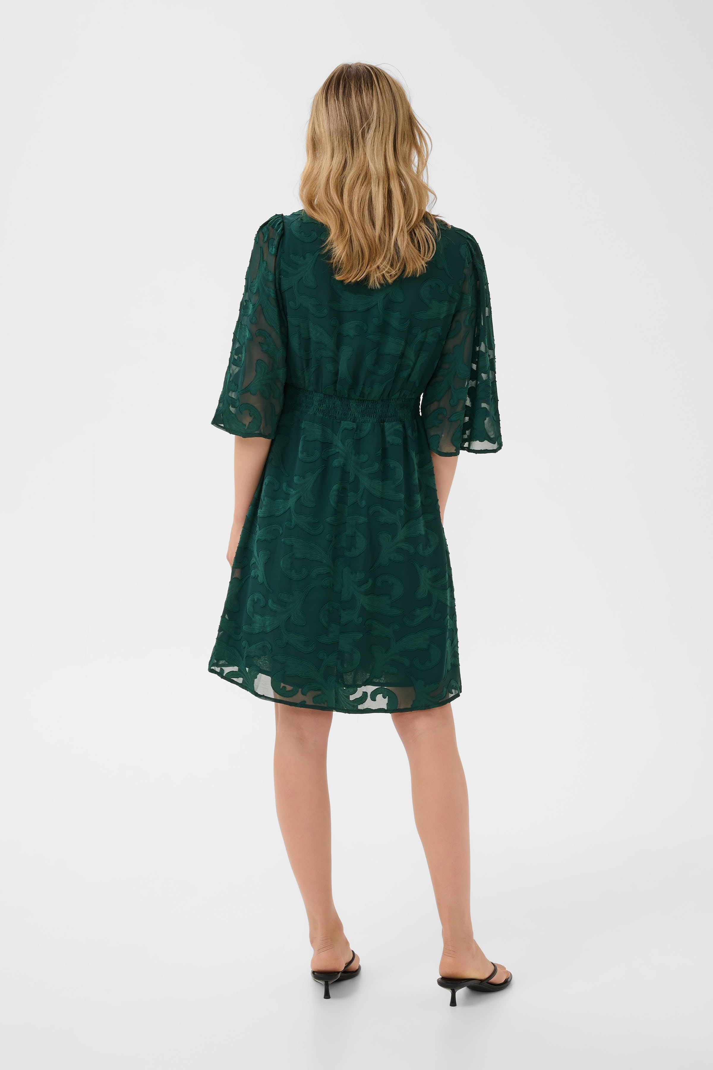 CRMisandra Kleid LOOKBOOK BACK 10615806-195320
