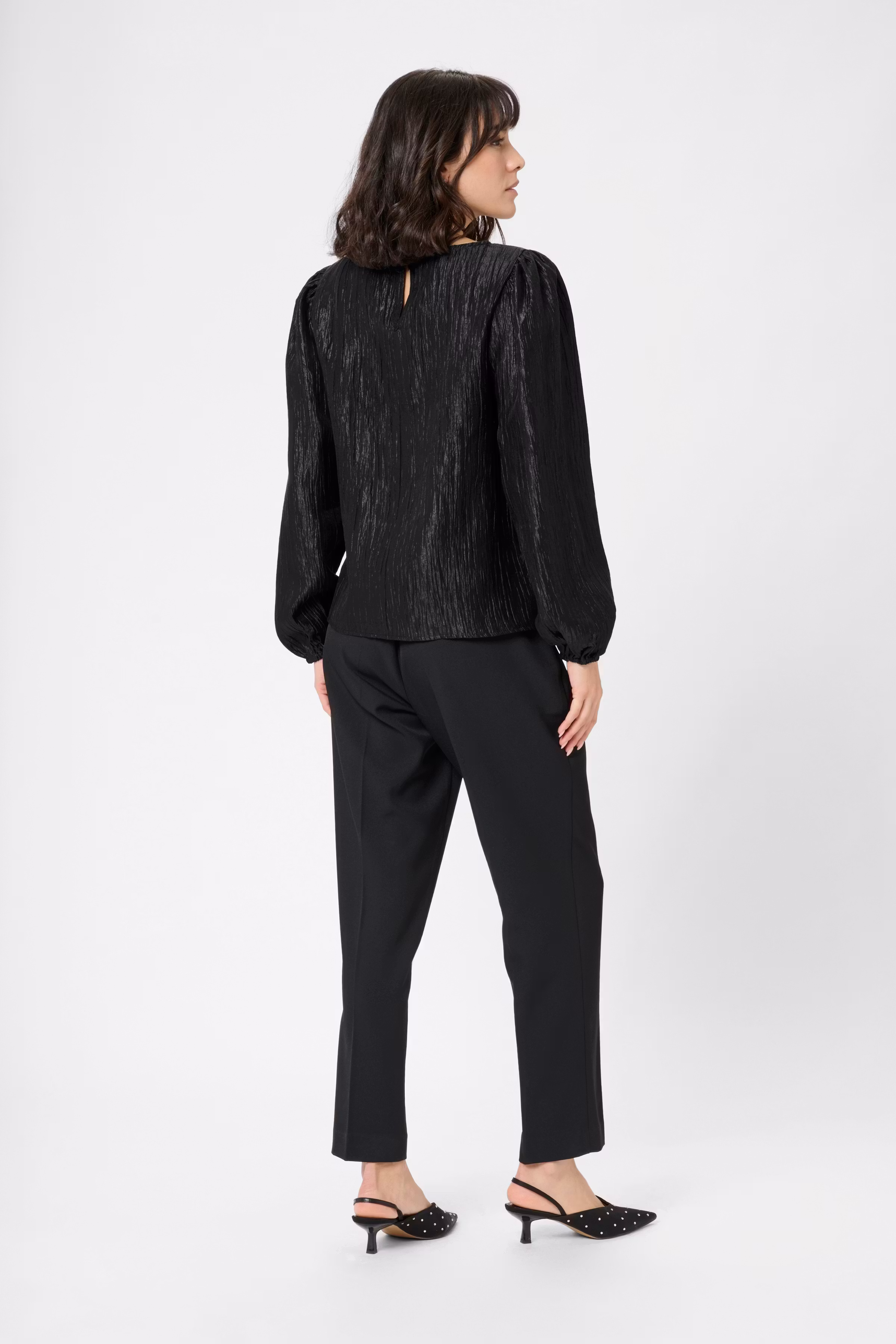 KArizz Blouse LOOKBOOK BACK 10510942-100121