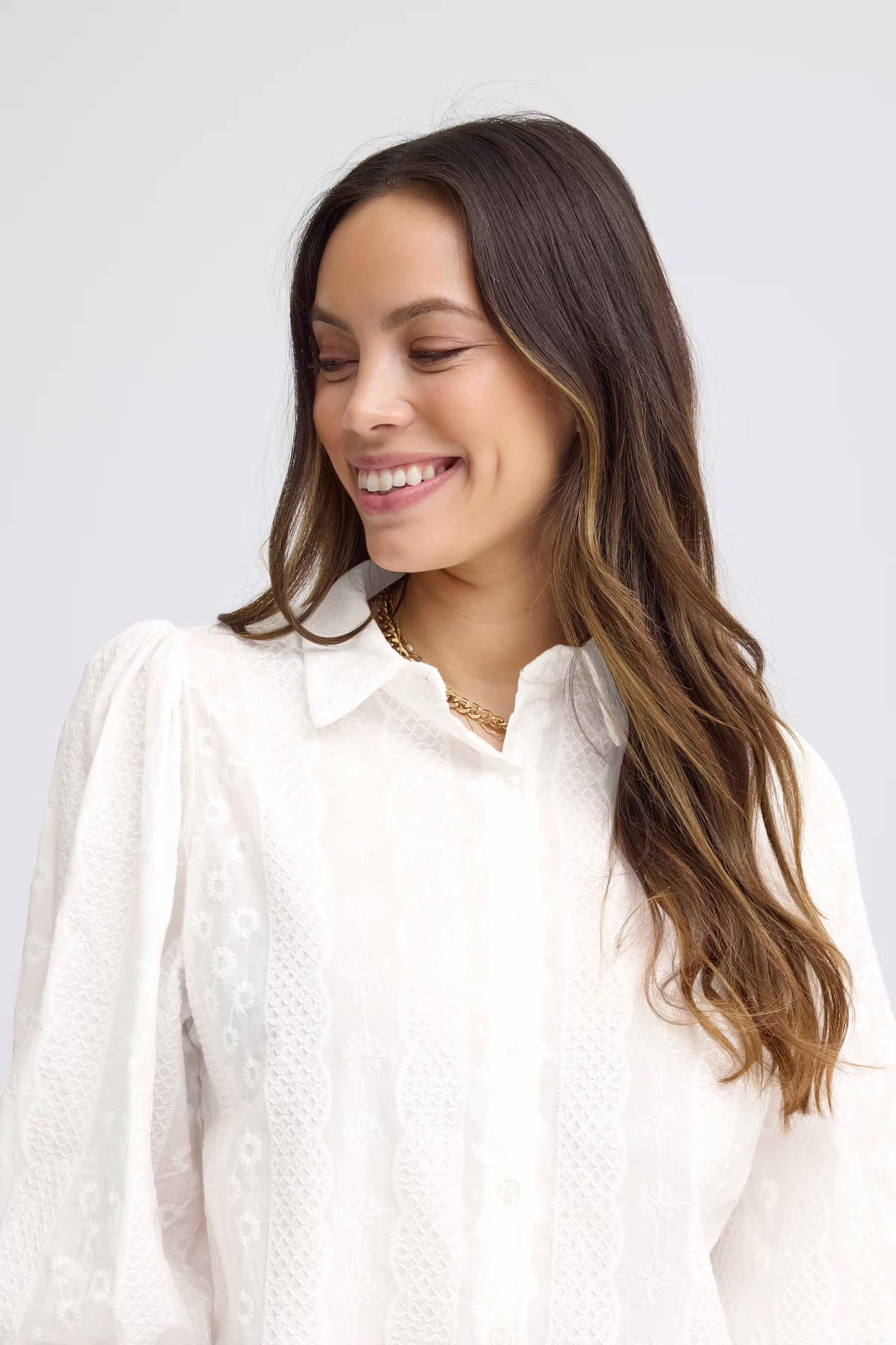 SBANKA Bluse LOOKBOOK DETAIL 22100938-110602