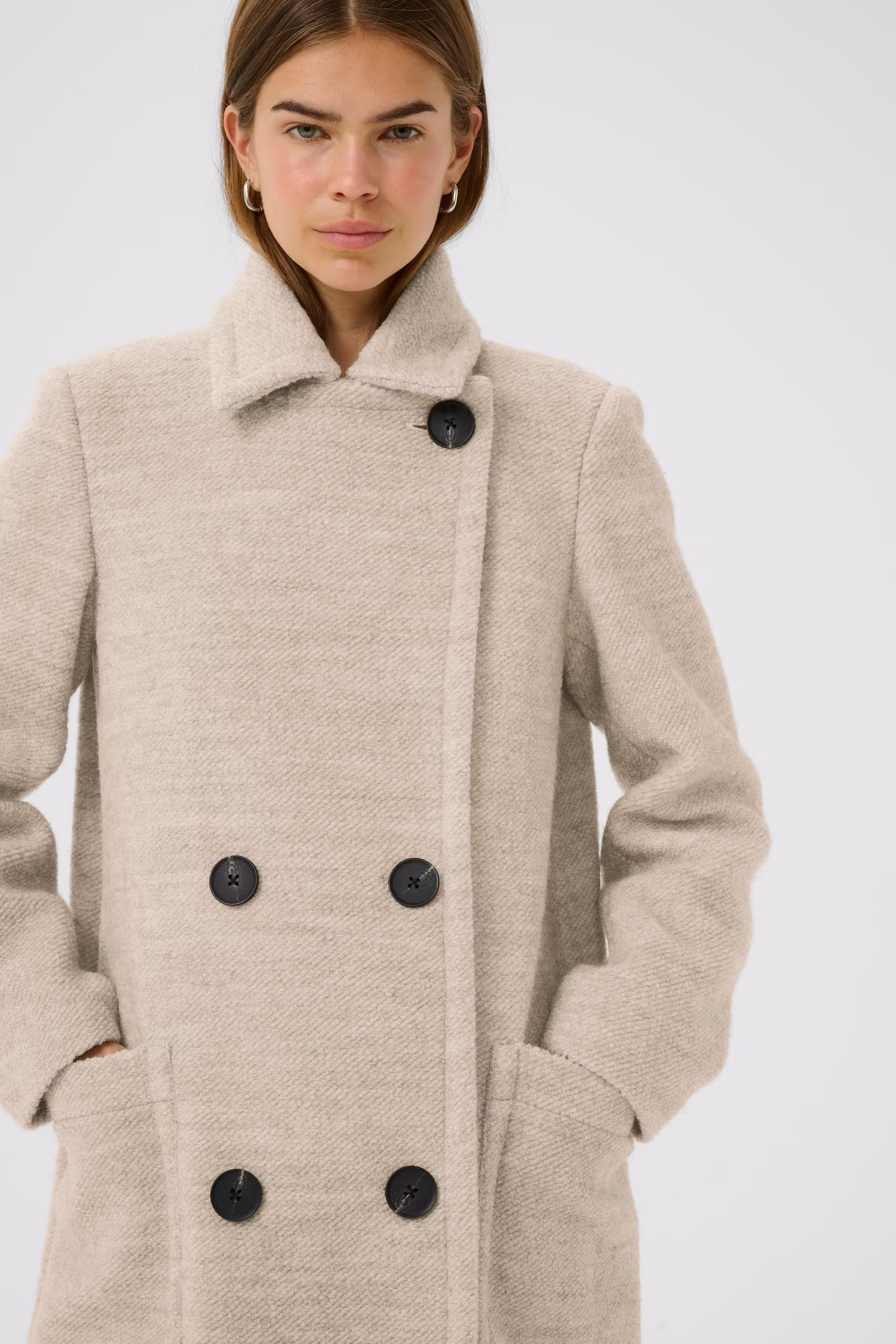 YumIW Coat LOOKBOOK DETAIL 30110615-1304031