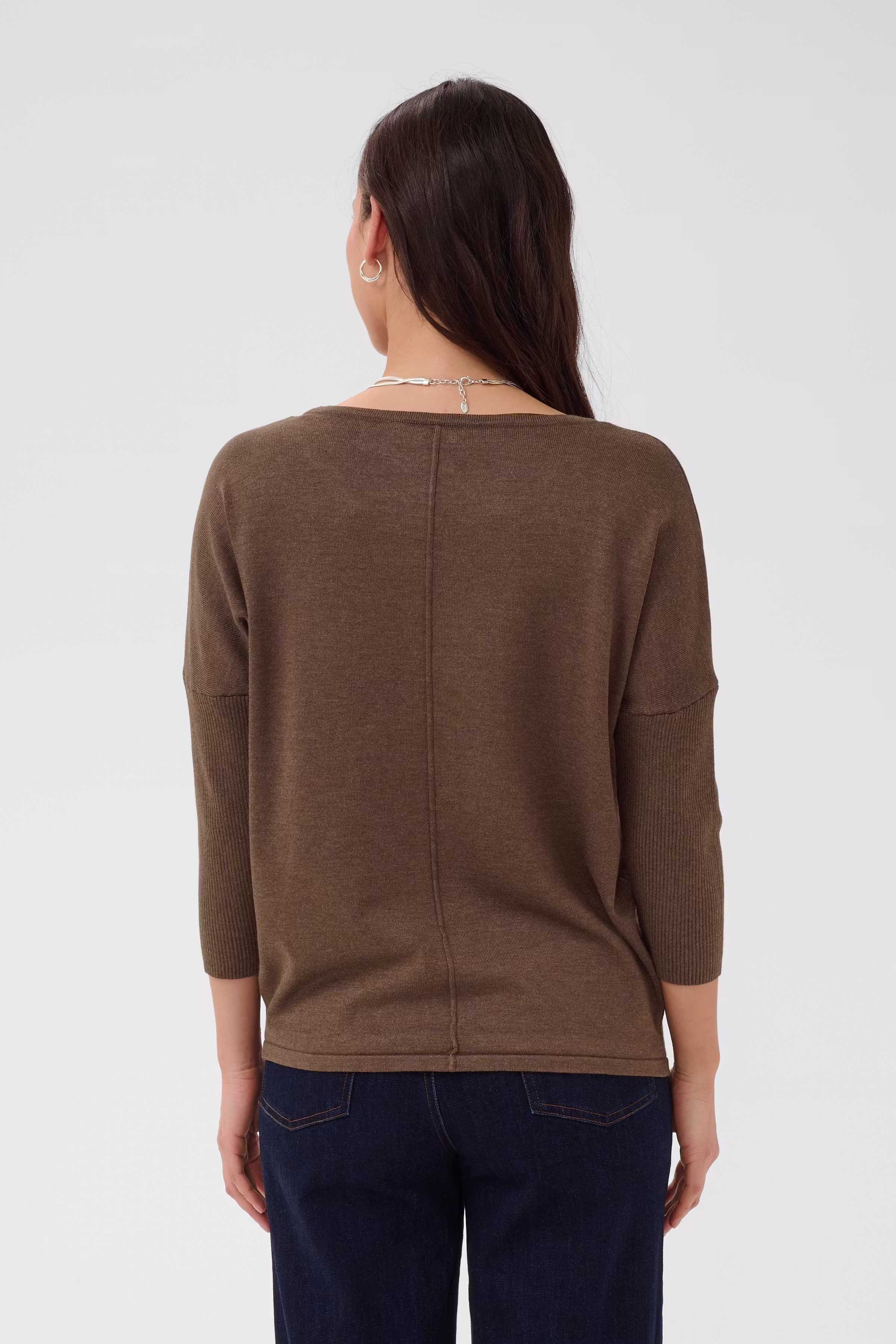 A2561, Pullover LOOKBOOK BACK 30500003-1912241