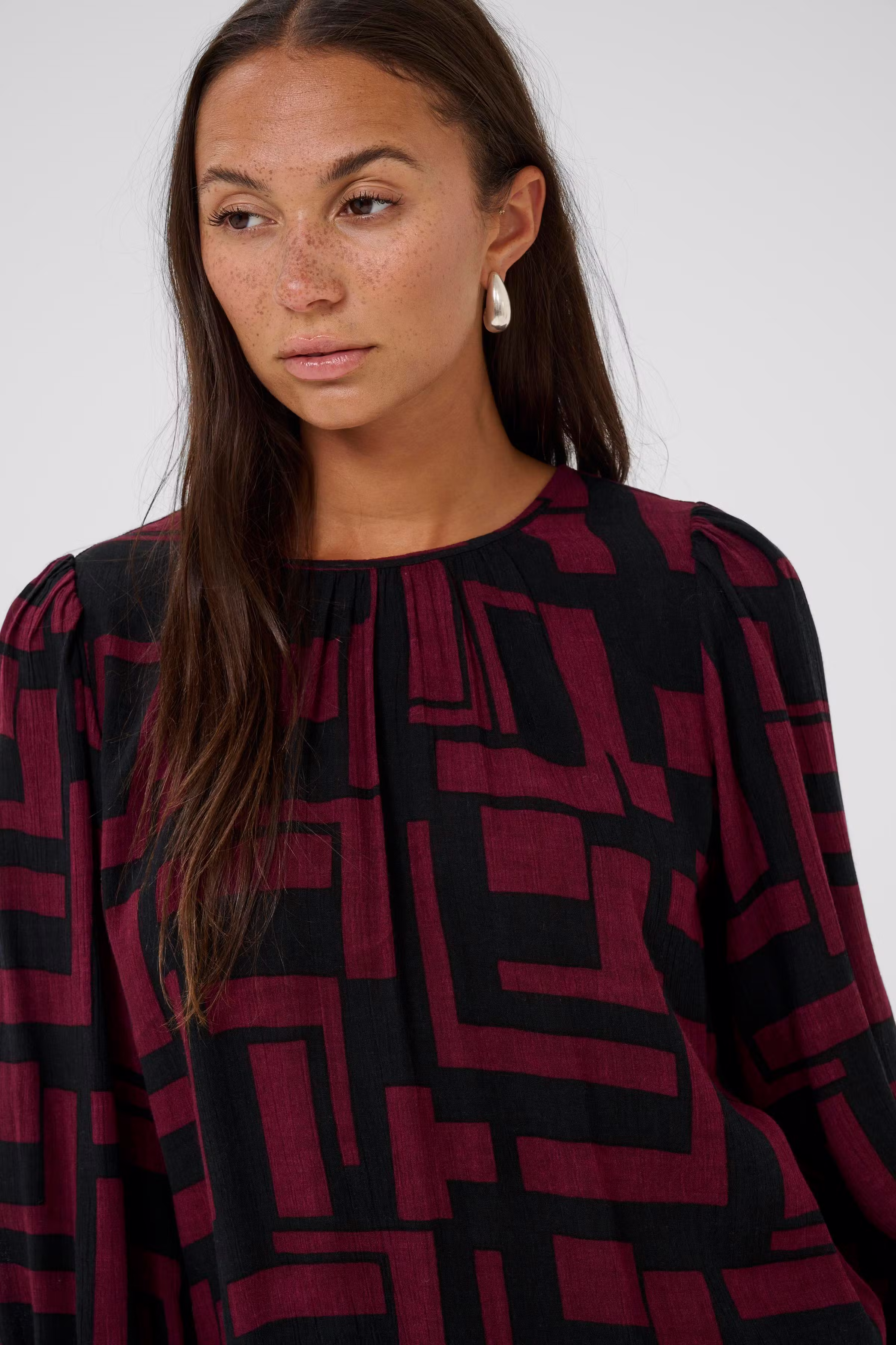 KAlorina Blouse LOOKBOOK DETAIL 10510737-108792