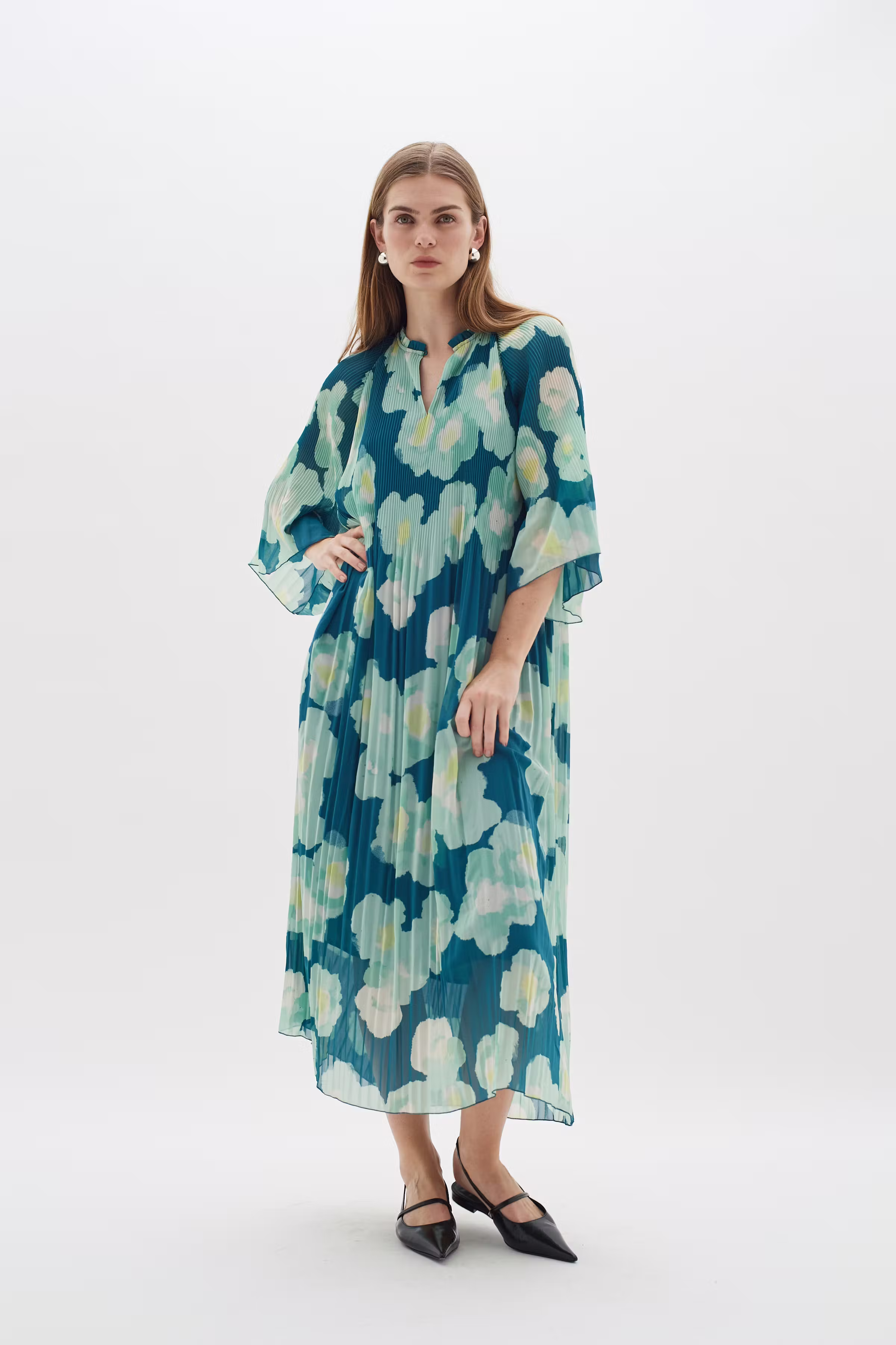 HendraIW Long Dress LOOKBOOK FRONT 30109400-302765