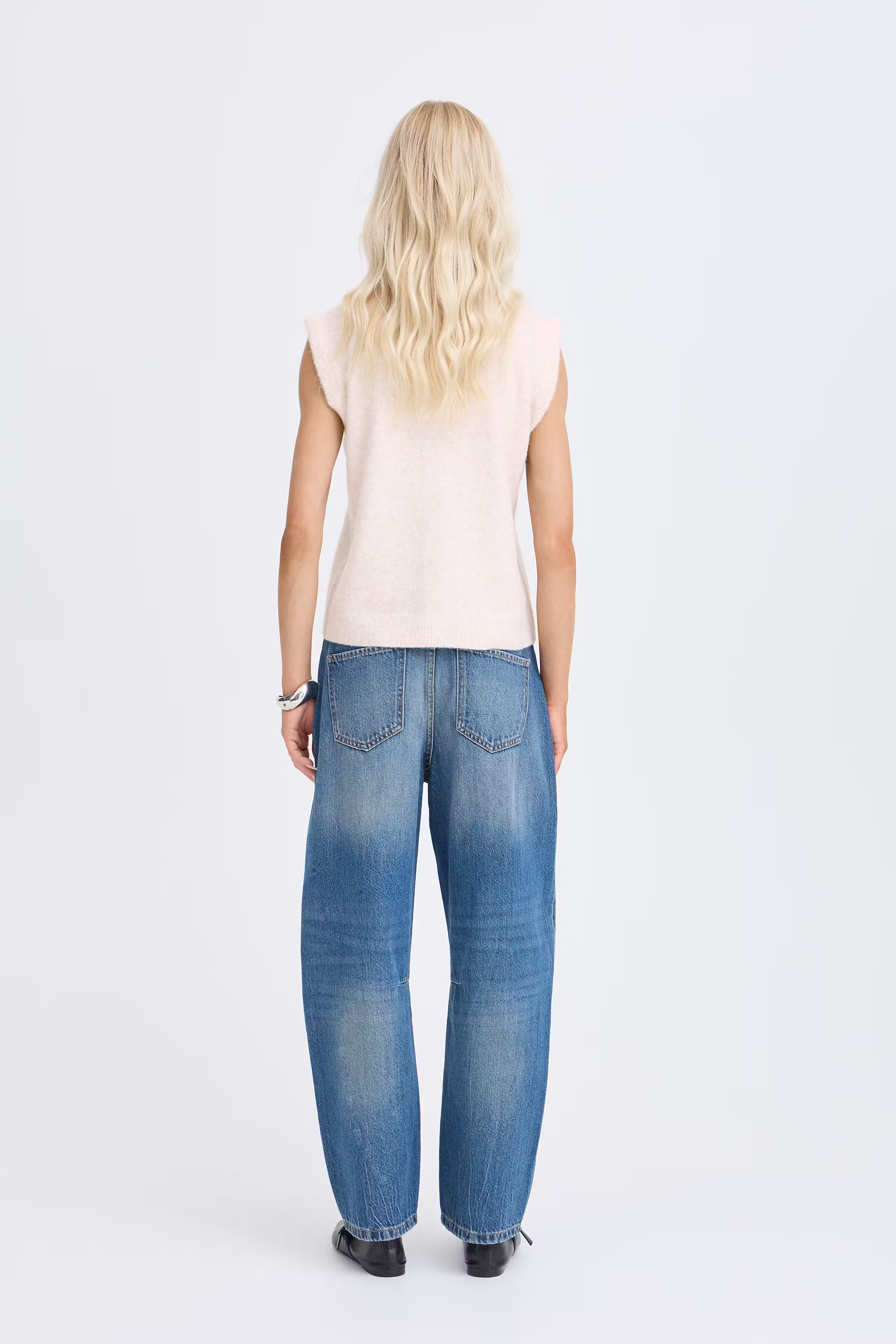 BYOMEA Strikket vest LOOKBOOK BACK 20819512-1309051