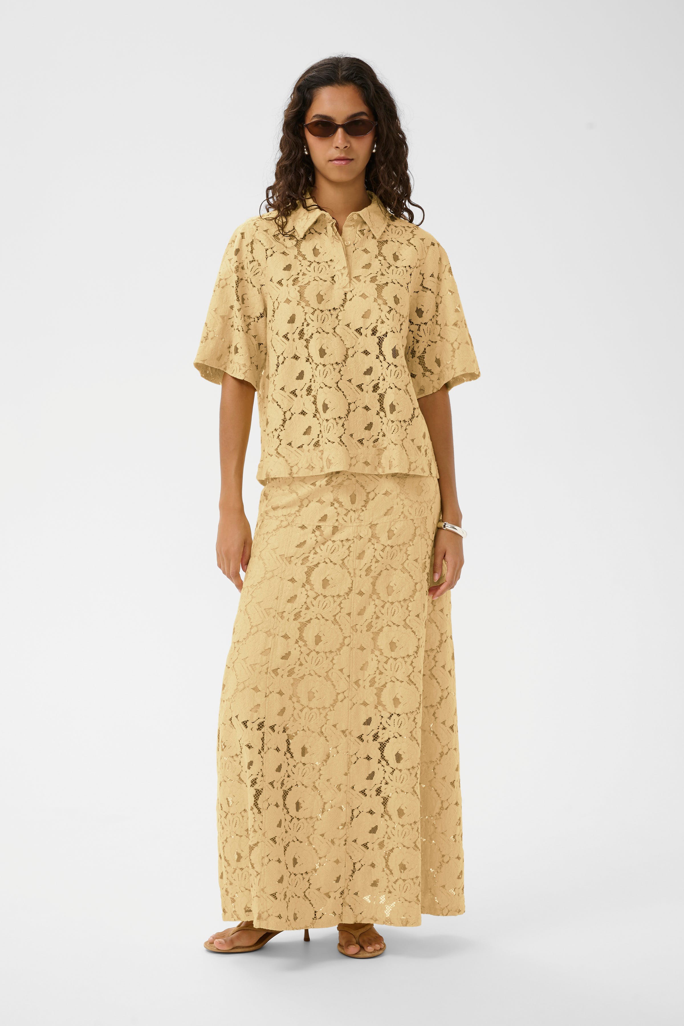 SLTaya Skirt LOOKBOOK FRONT 30408628-130915