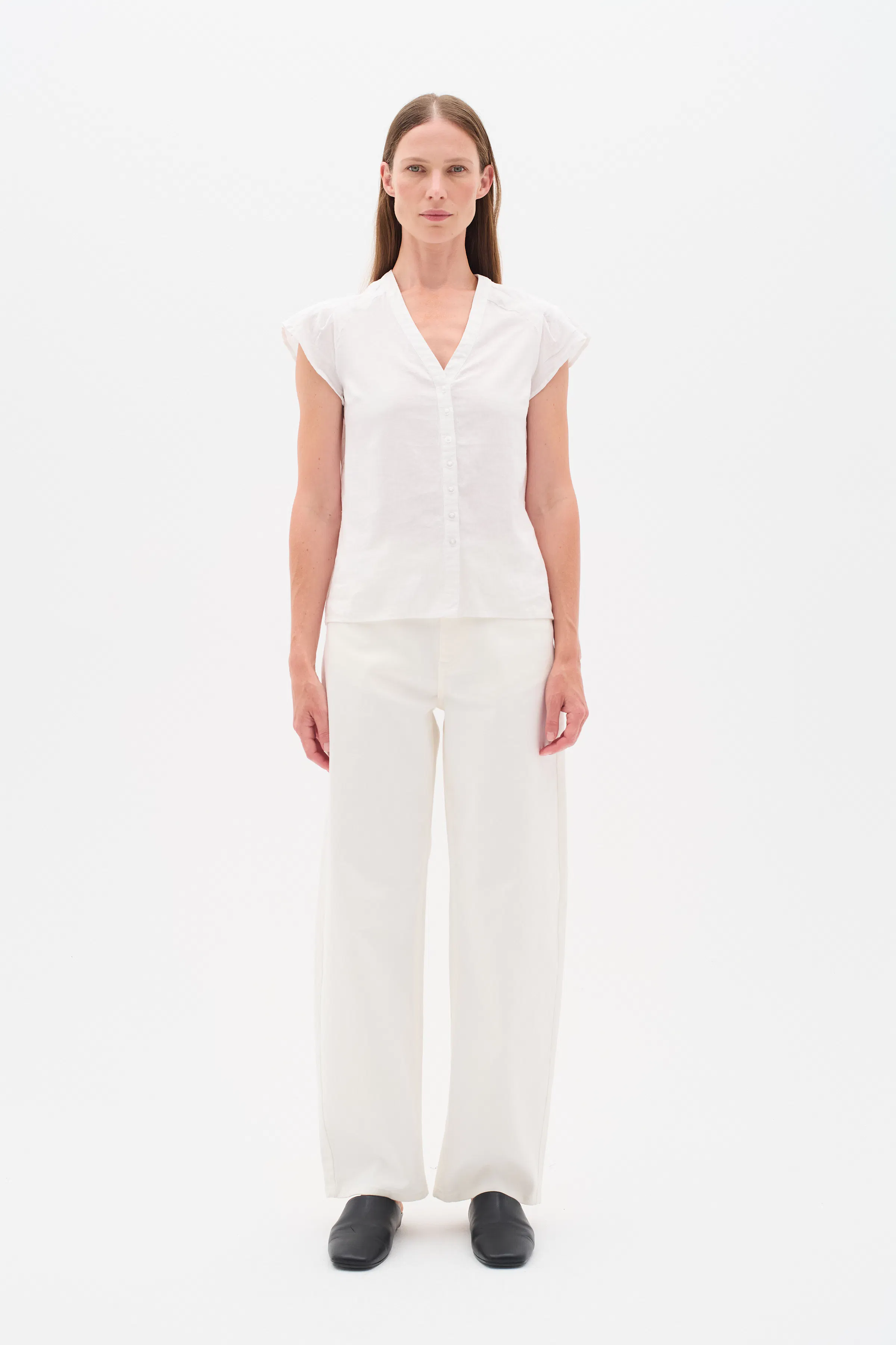 FaridaIW Leinen Top LOOKBOOK FRONT 30110435-300001
