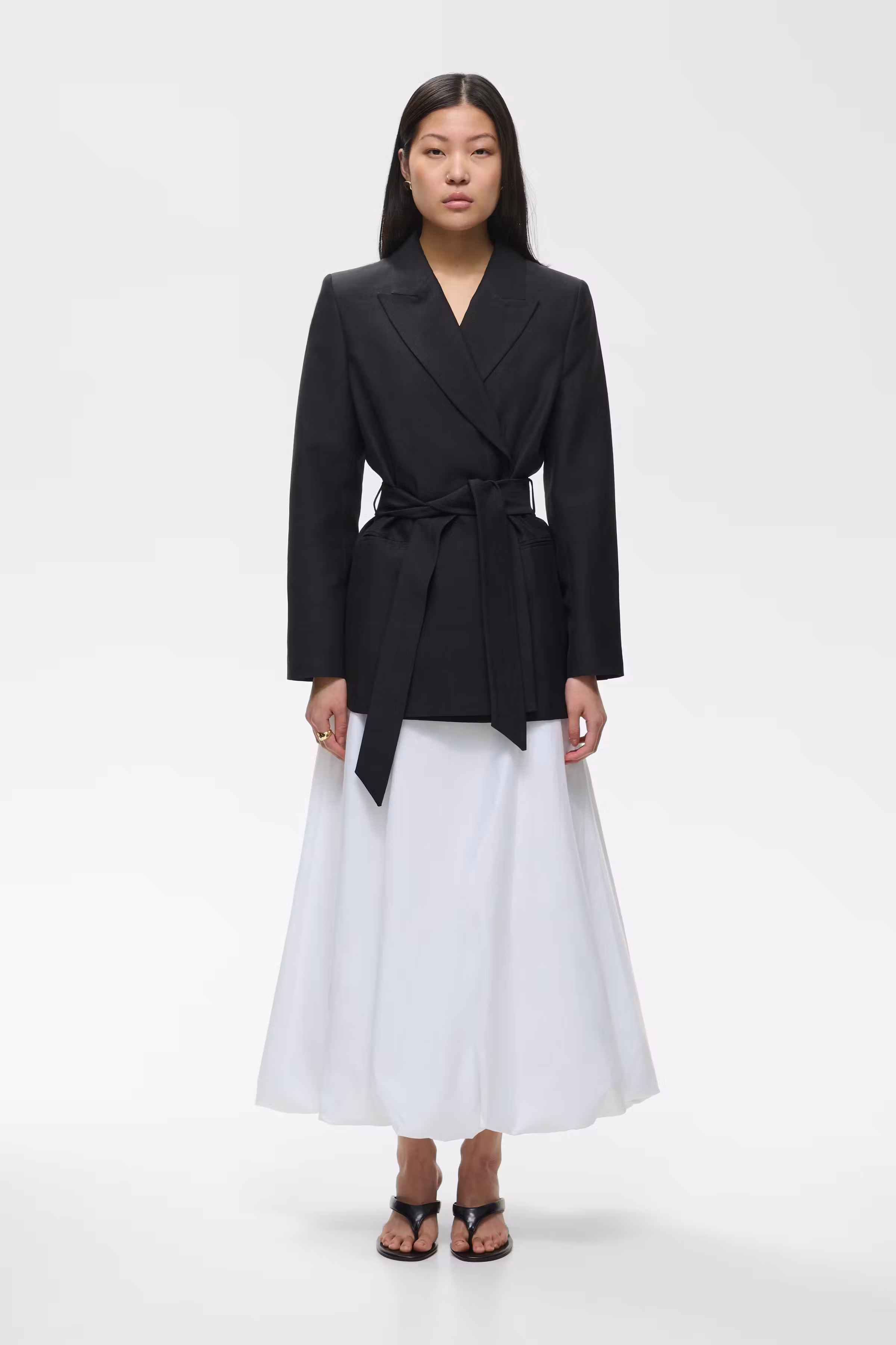 IOSAGE Skirt LOOKBOOK FRONT 30600656-WH001