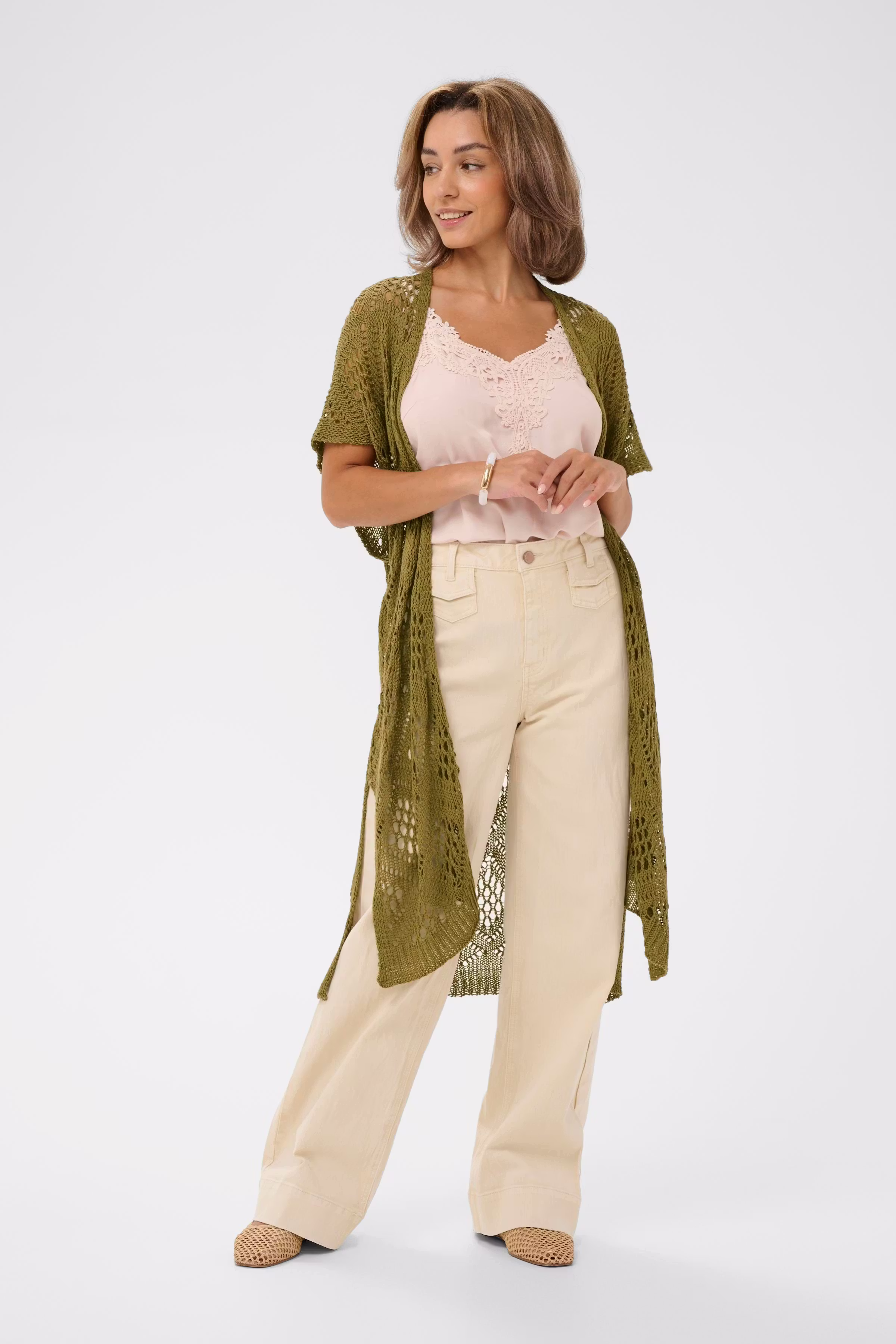 CRYda Waistcoat LOOKBOOK FRONT 10614975-180724