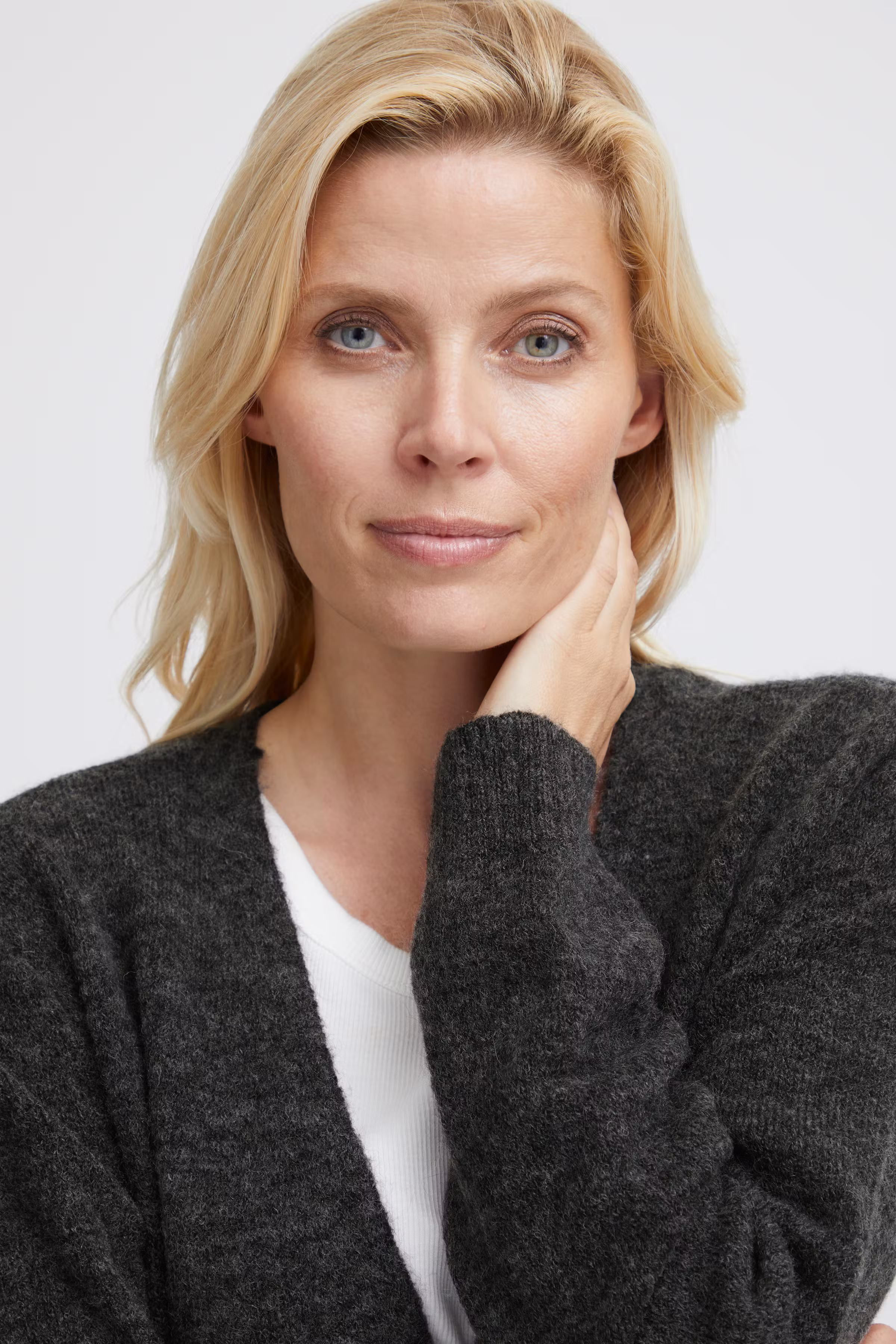 FRSANNY Cardigan LOOKBOOK DETAIL 20612837-202490