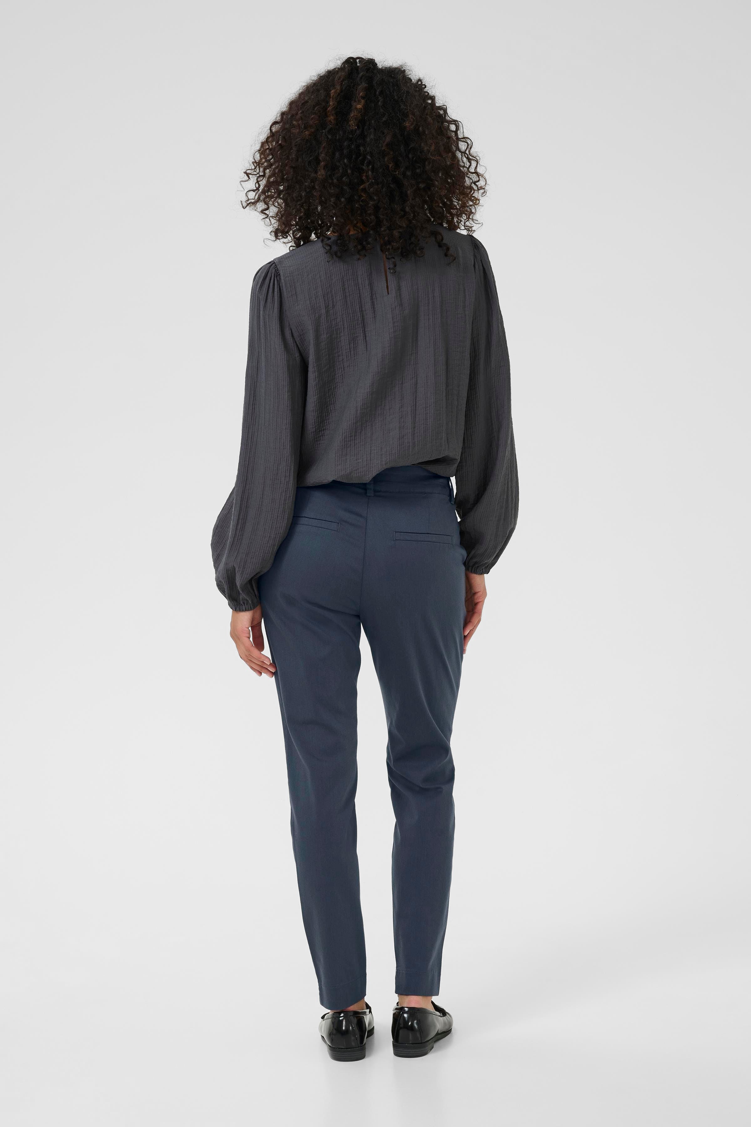 KAlea Trousers LOOKBOOK FRONT 10505191-190205