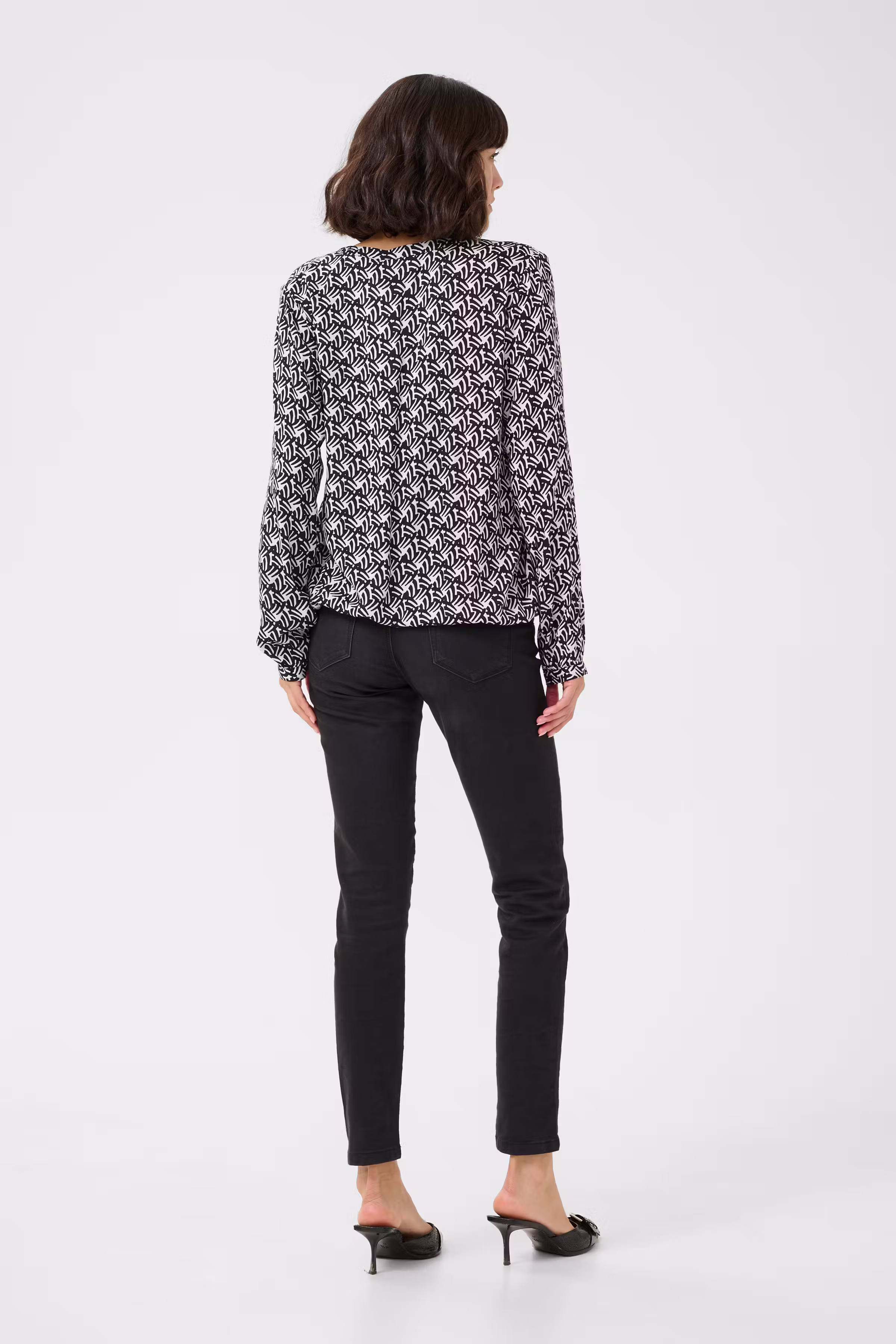 KAditte Top LOOKBOOK BACK 10507919-107090