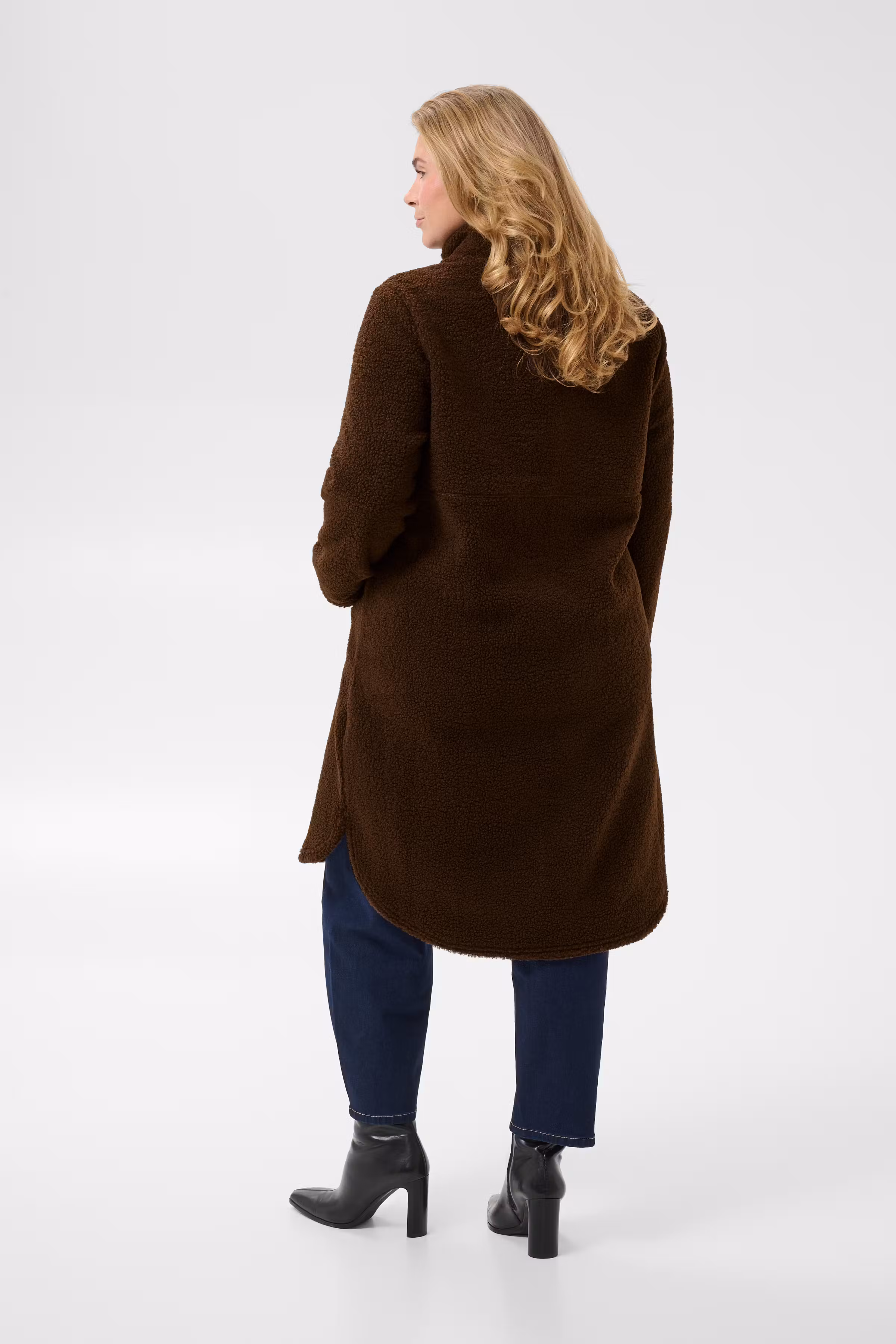 KCsally Frakke LOOKBOOK BACK 10584763-191218