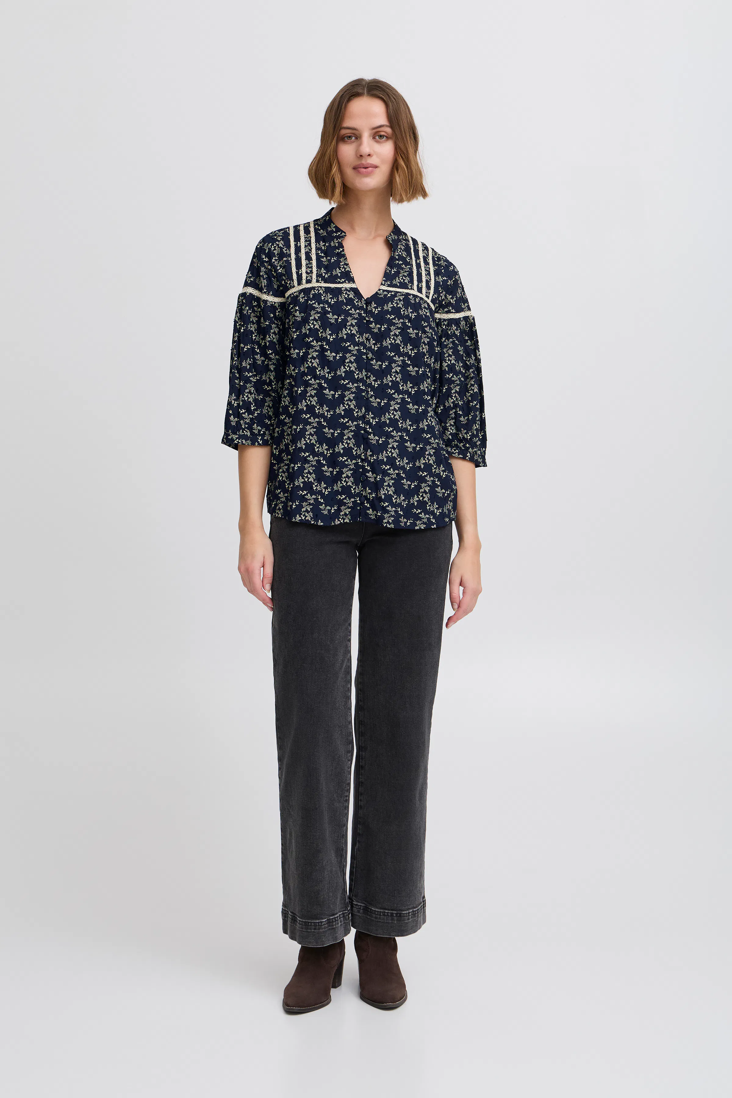 IRJEANNE Overhemd met lang mouwen LOOKBOOK FRONT 20122560-193831