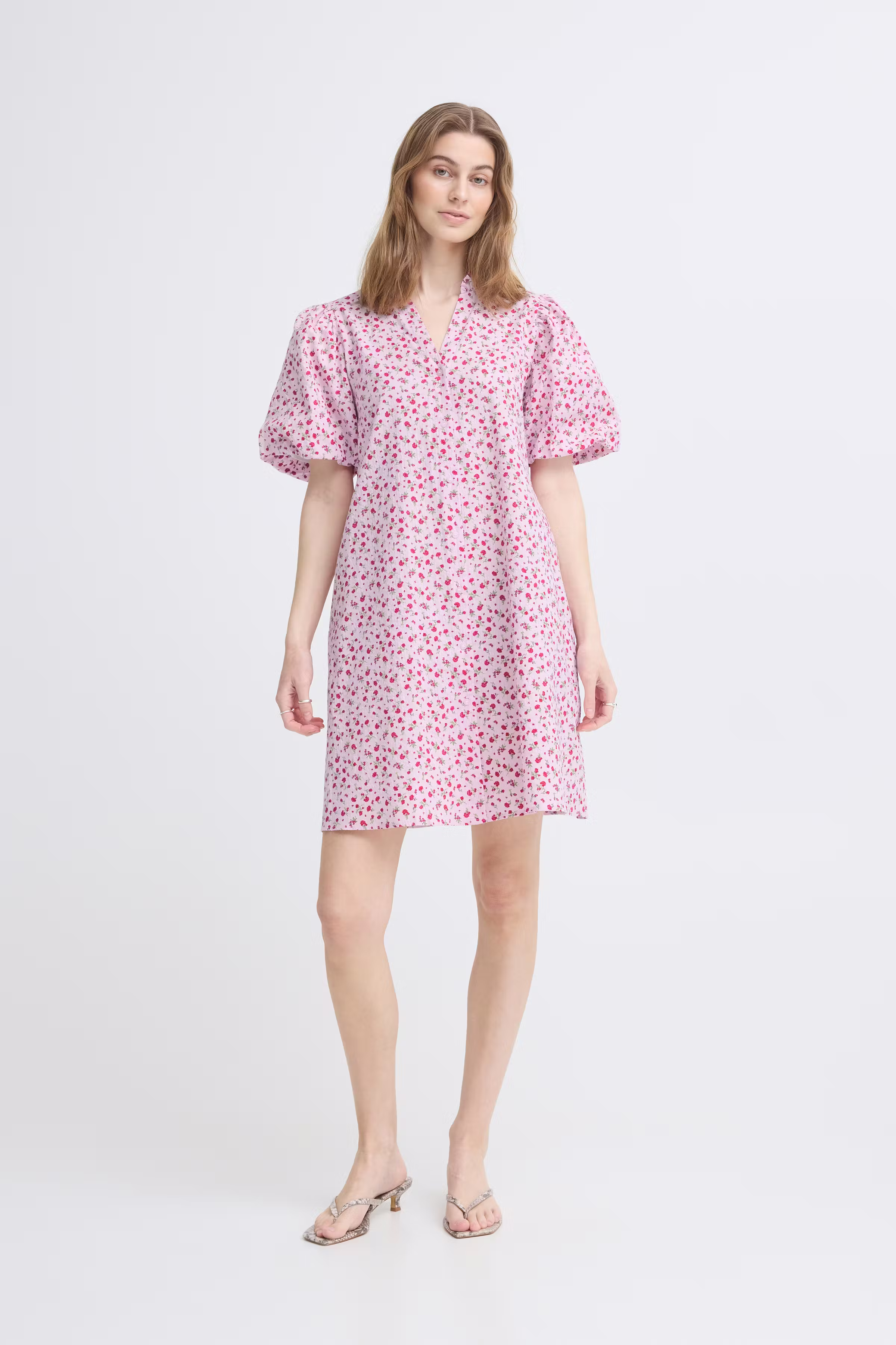 IHQWIN Kjole LOOKBOOK FRONT 20125645-900005845