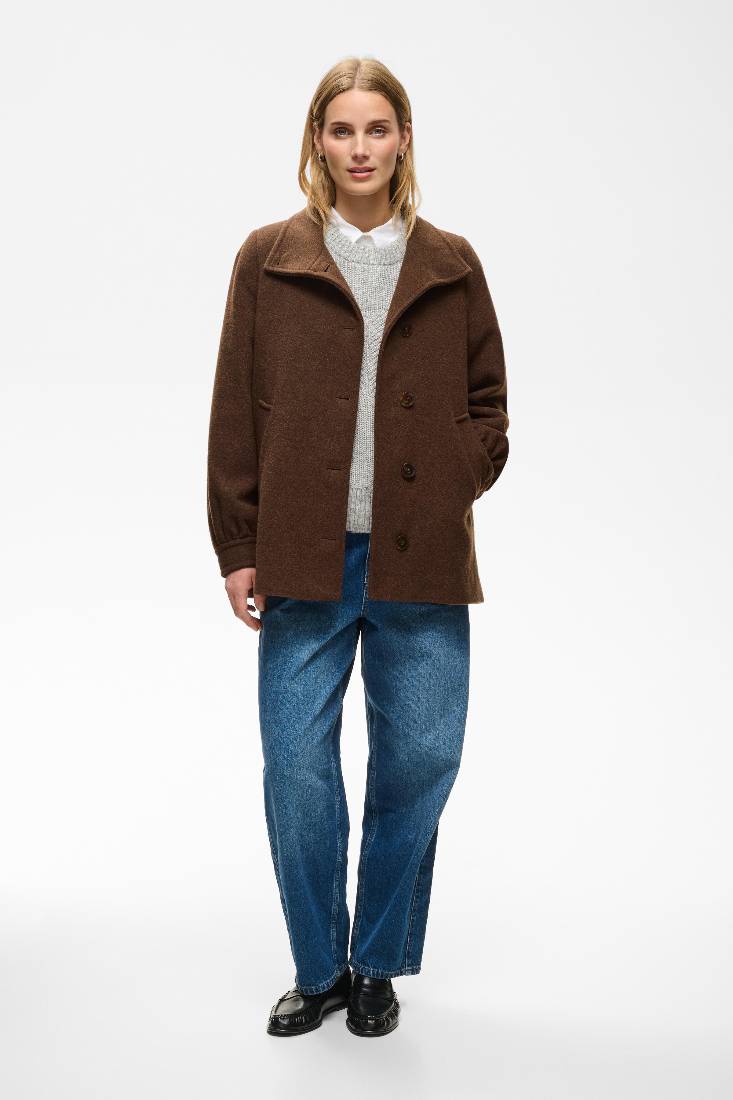 CeciliaPW Coat LOOKBOOK FRONT 30310639-1912231