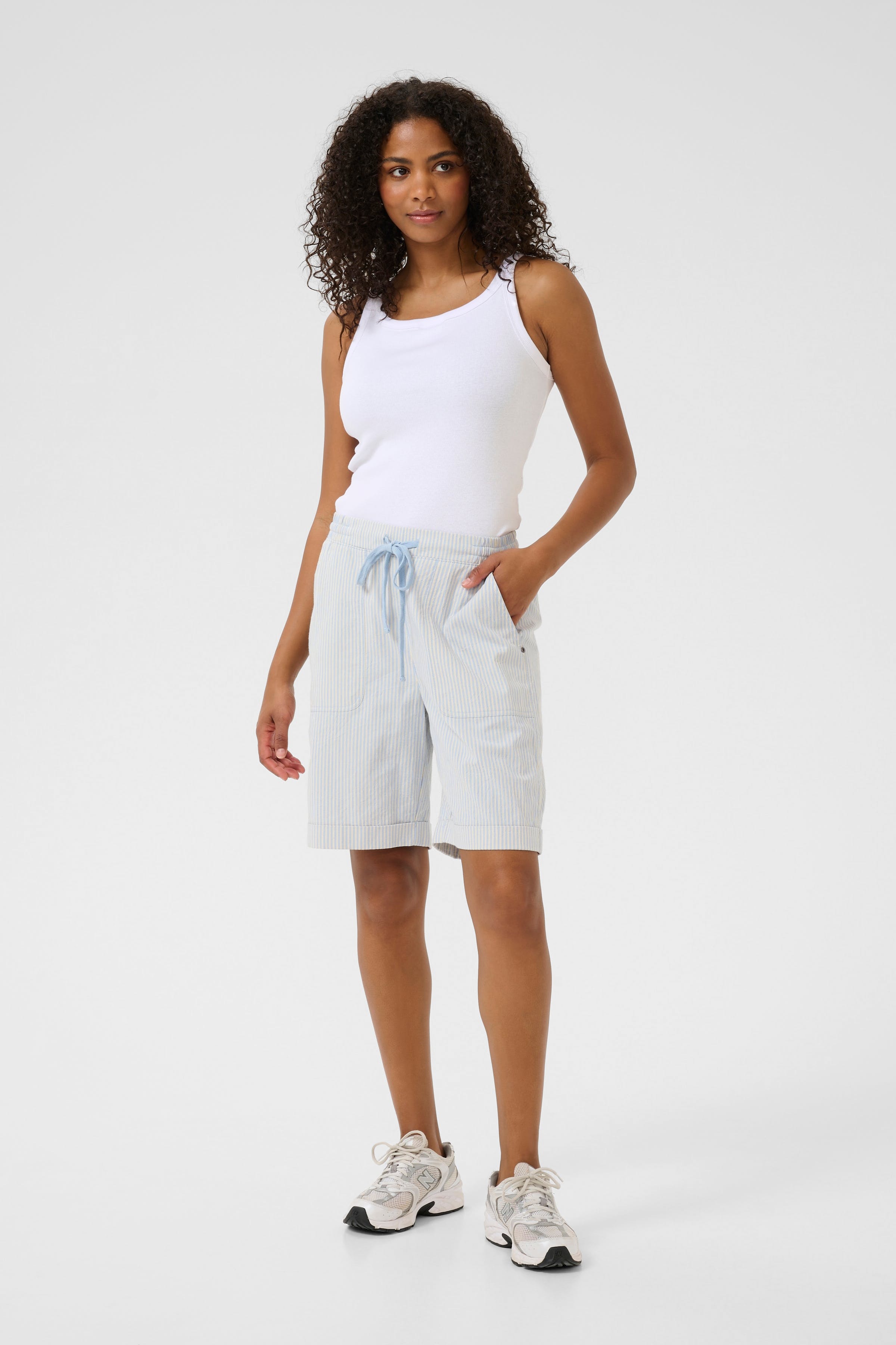 KAnaya Shorts LOOKBOOK FRONT 10509008-107728