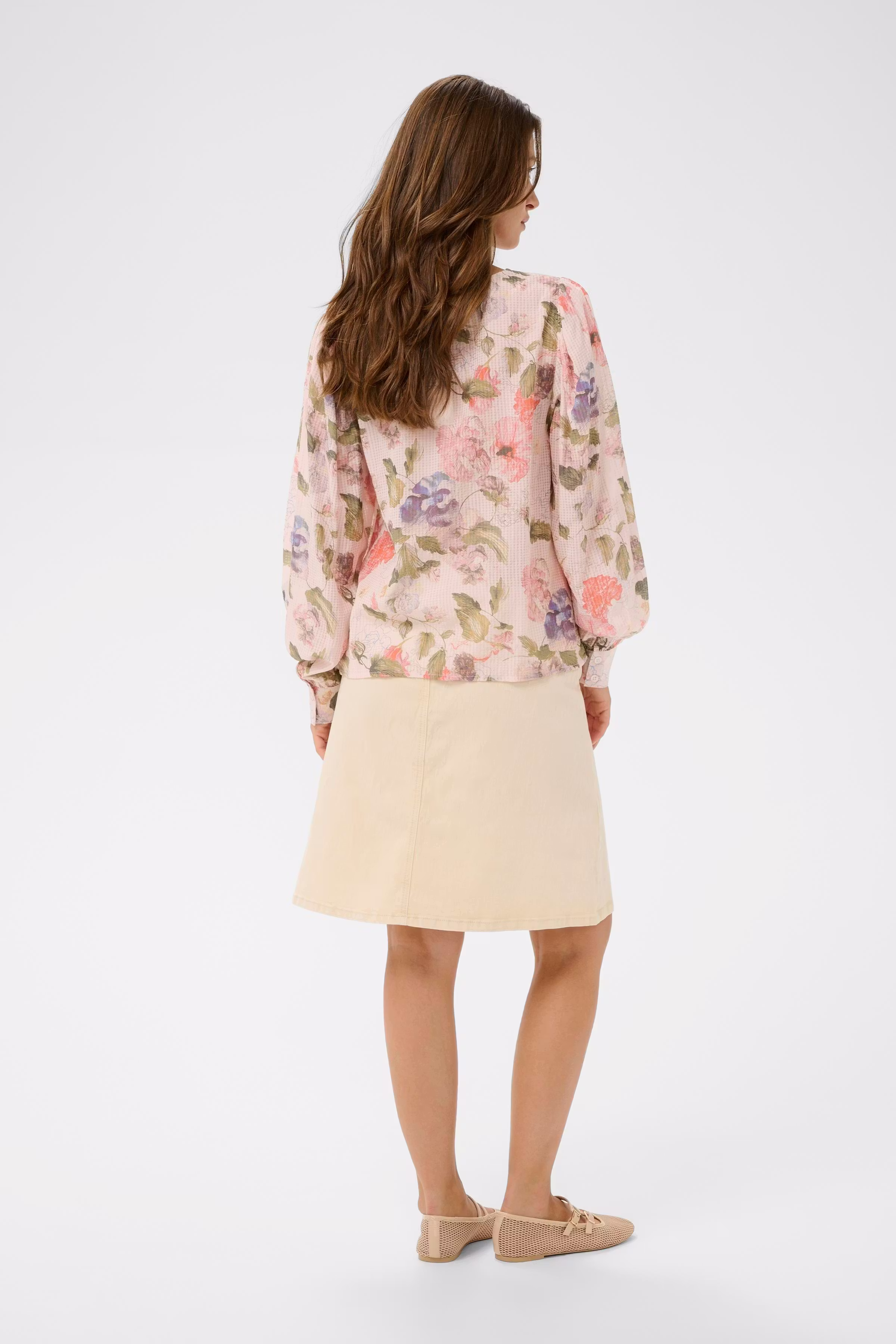 CRLucia Blouse LOOKBOOK BACK 10614805-107168