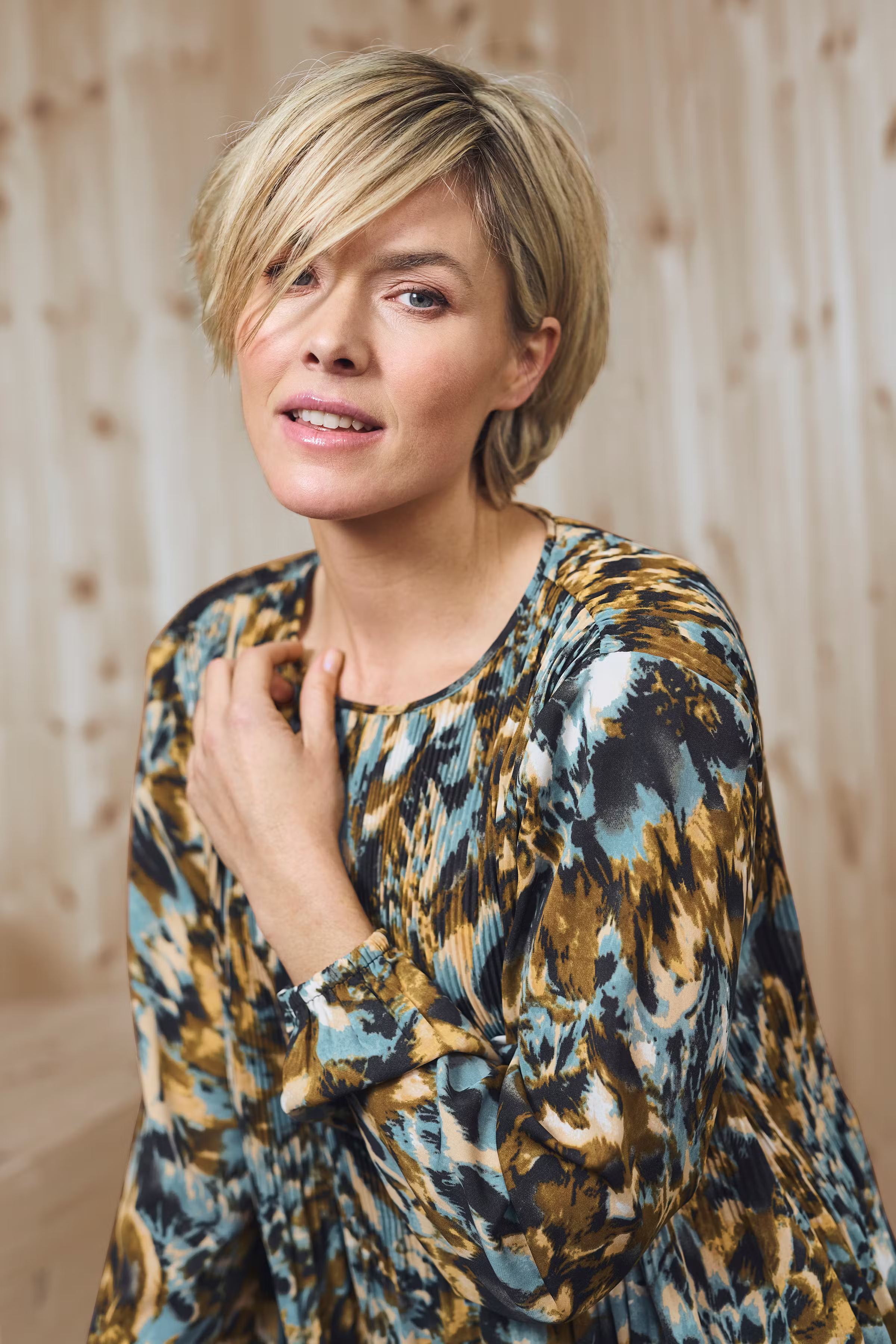 BPlaura Blouse LOCATION NONE 10590612-105561B