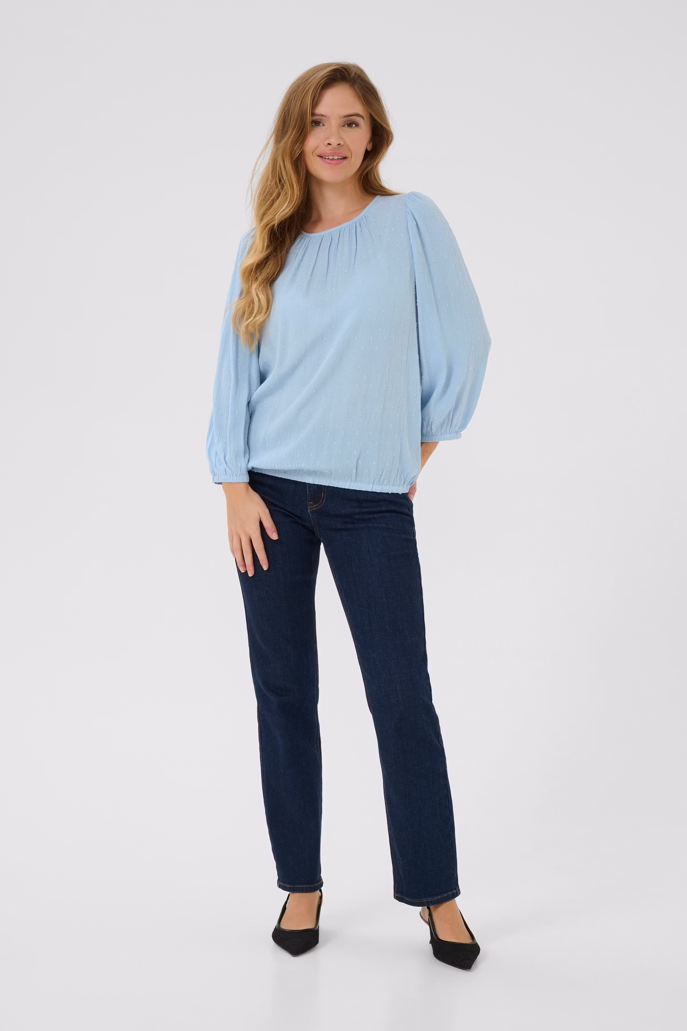 KAwilma Blouse LOOKBOOK FRONT 10508223-164016