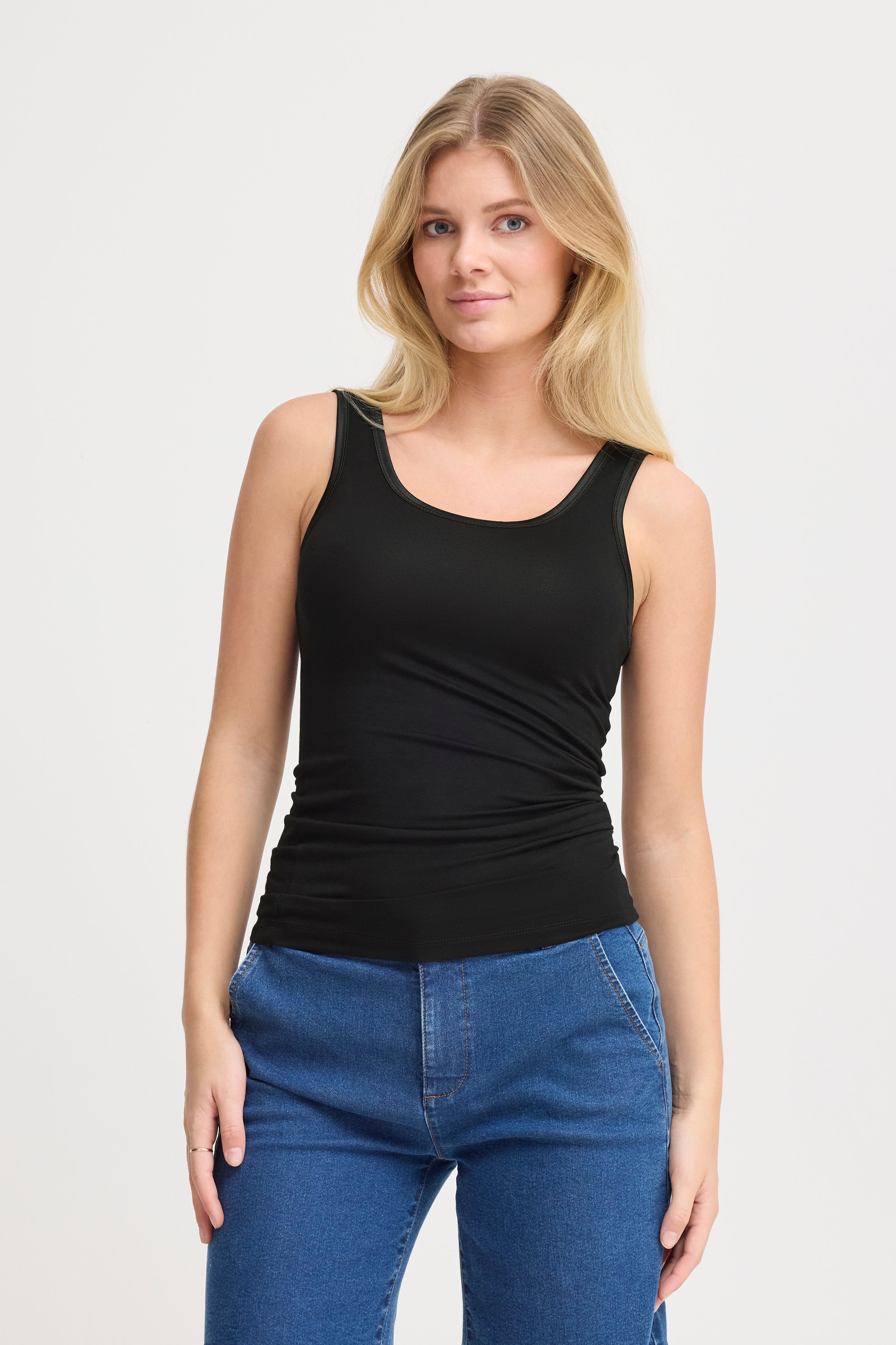 FRZULU Top LOOKBOOK FRONT 20615759-200113