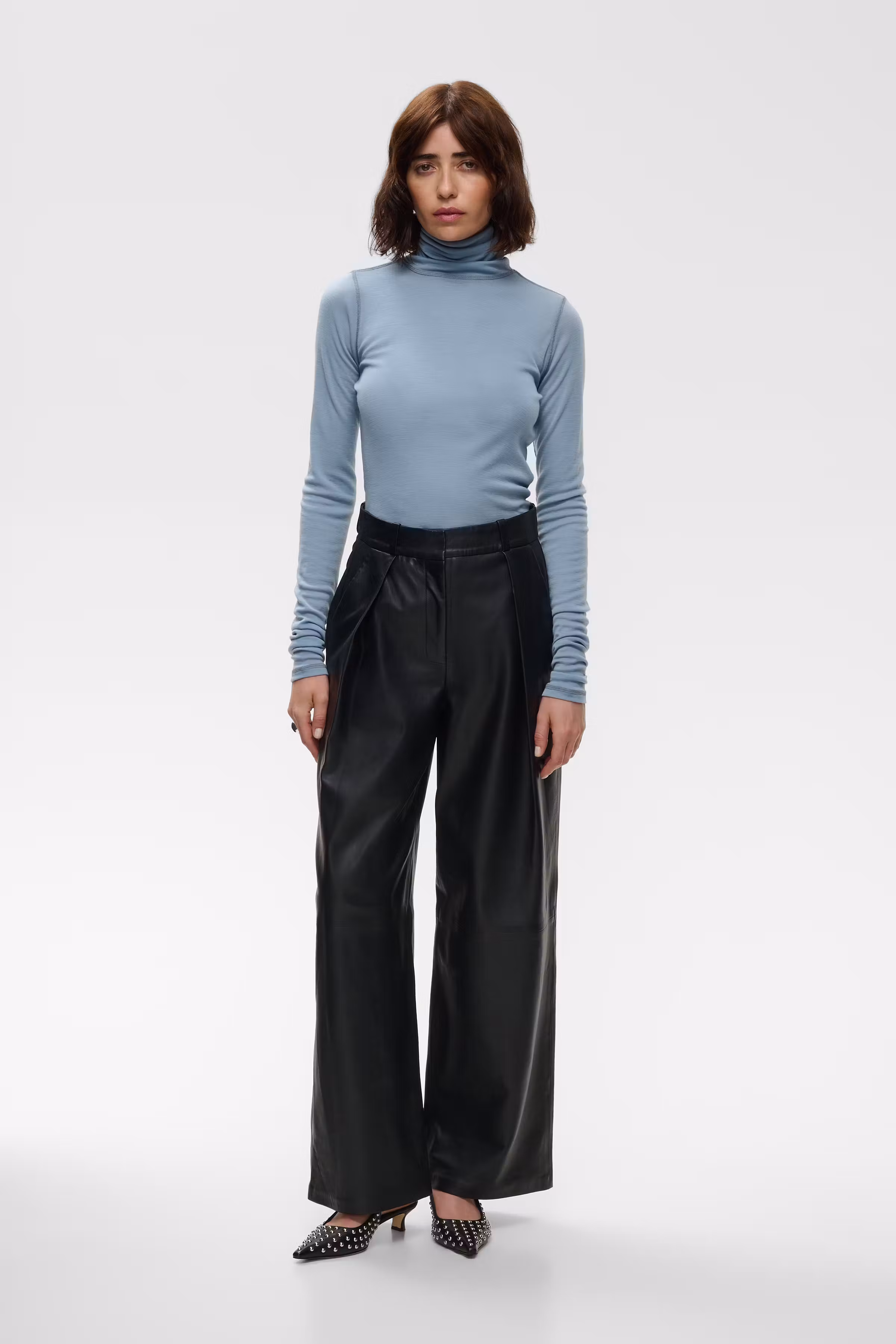 IOLORAINE Trousers LOOKBOOK FRONT 30600752-BK999