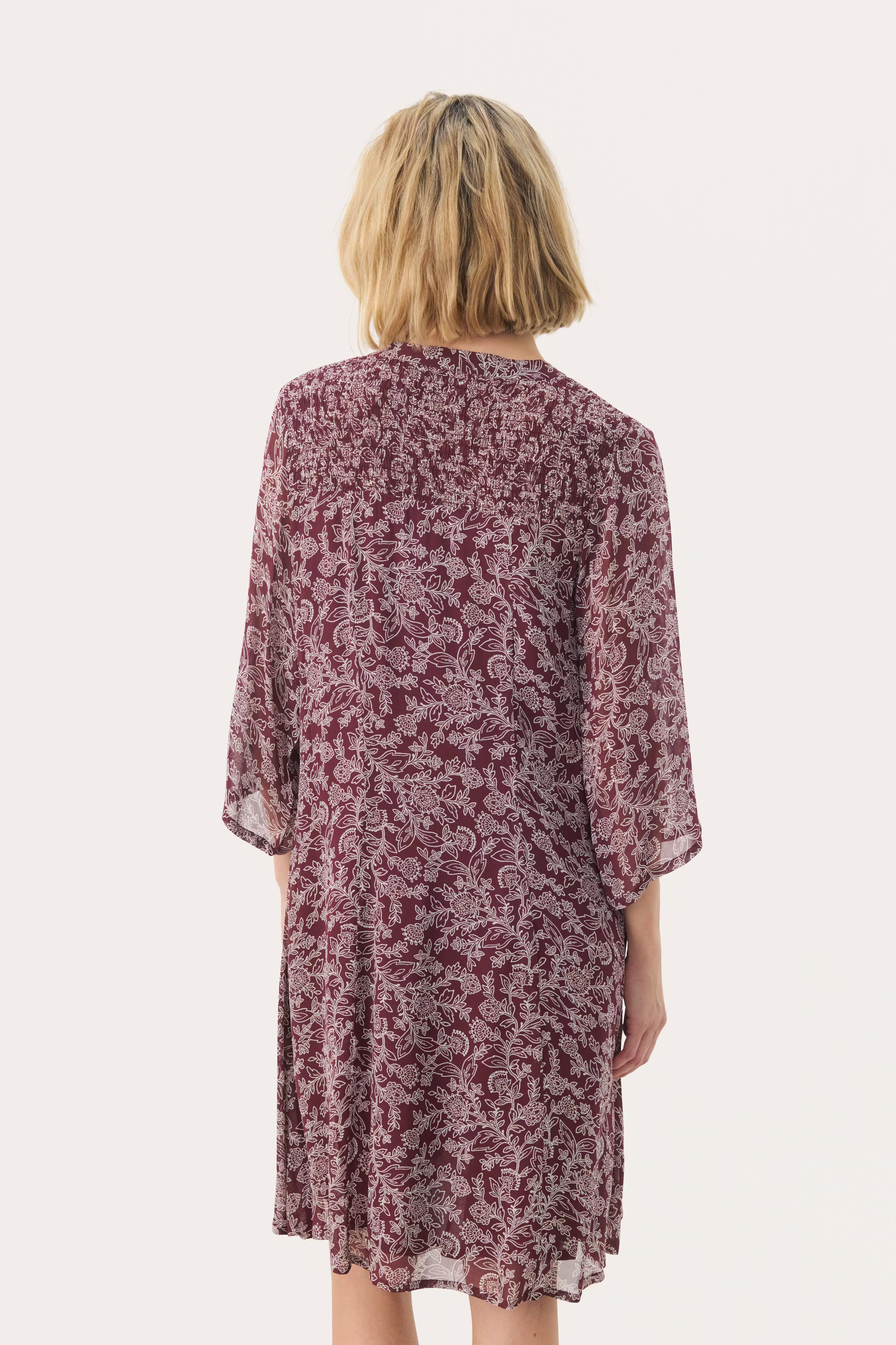 ElkaPW Kjole LOOKBOOK BACK 30308413-304008