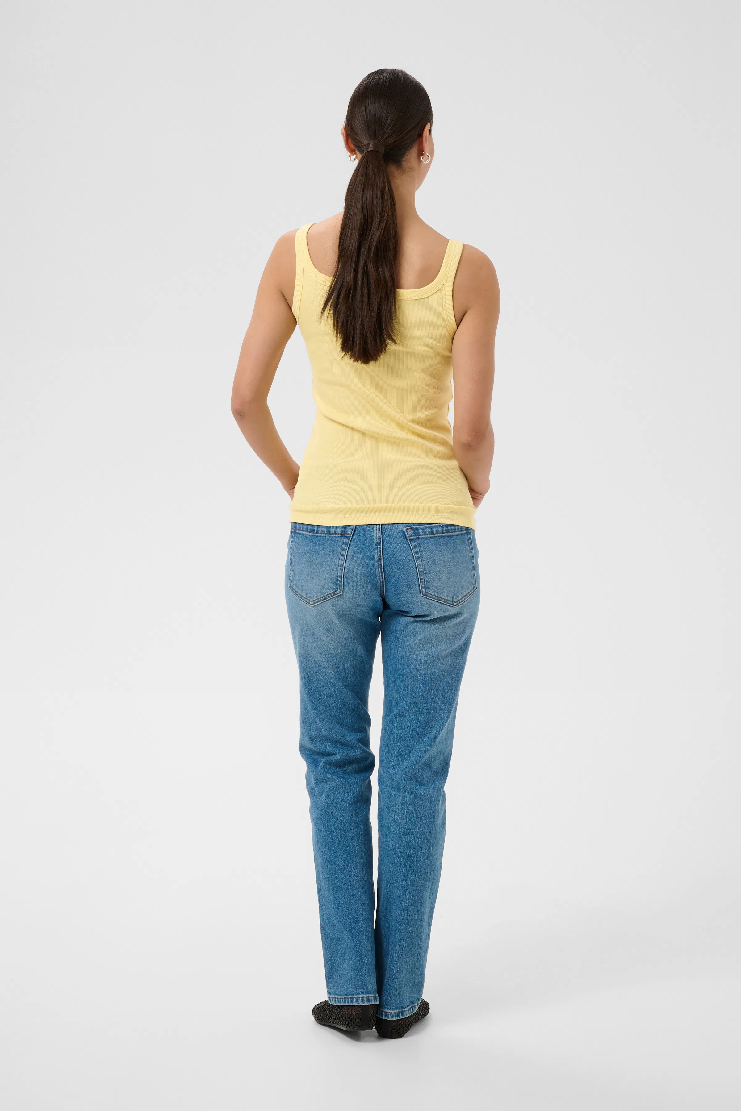 KAcarna Top LOOKBOOK BACK 10507348-130822