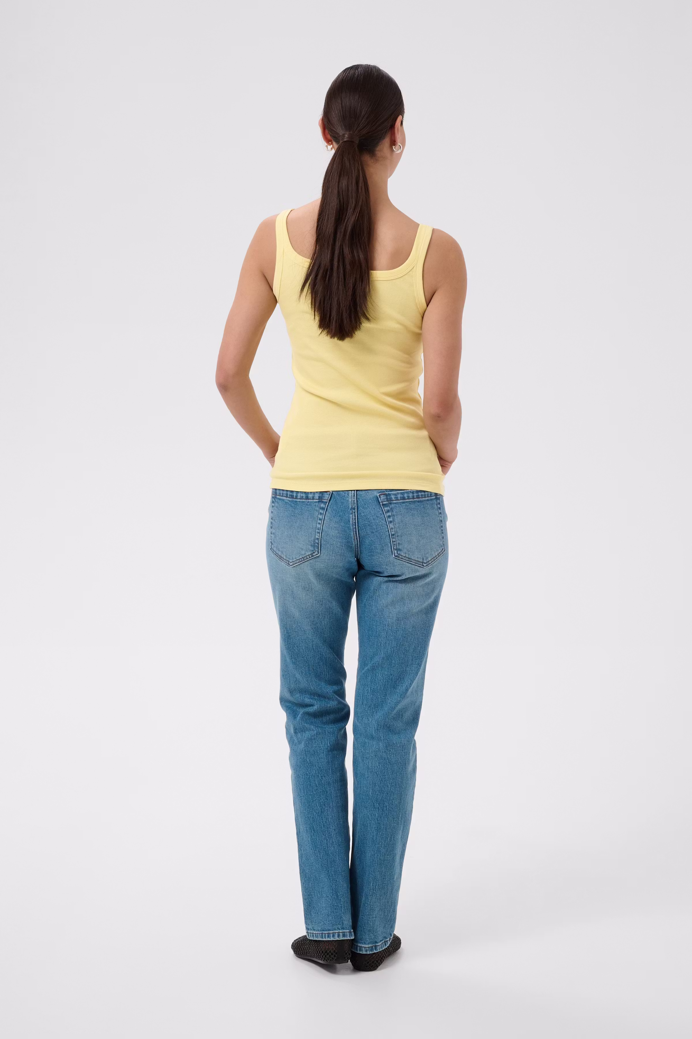 KAcarna Top LOOKBOOK BACK 10507348-130822
