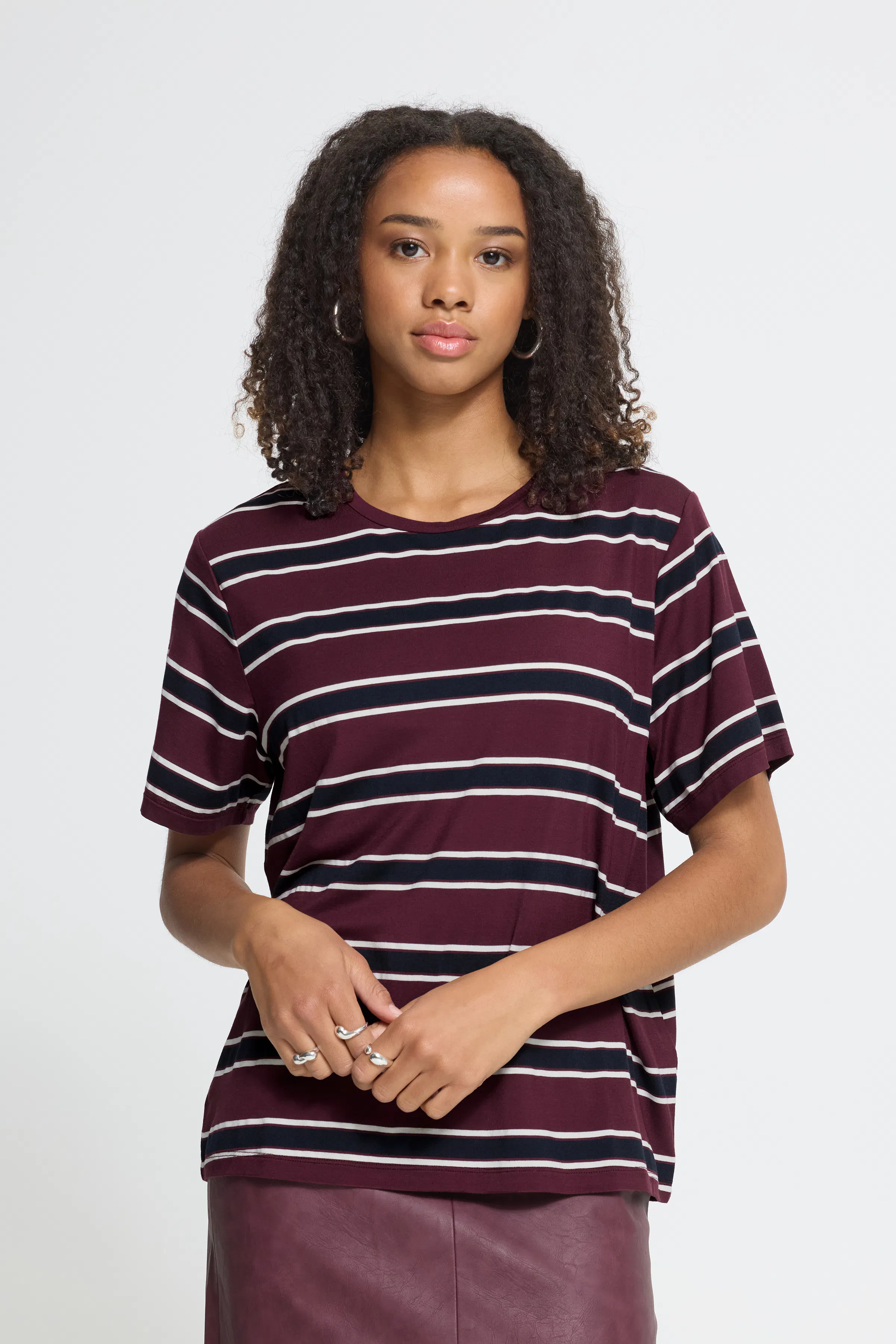 IHREBETTA T-shirt LOOKBOOK FRONT 20126214-900014258
