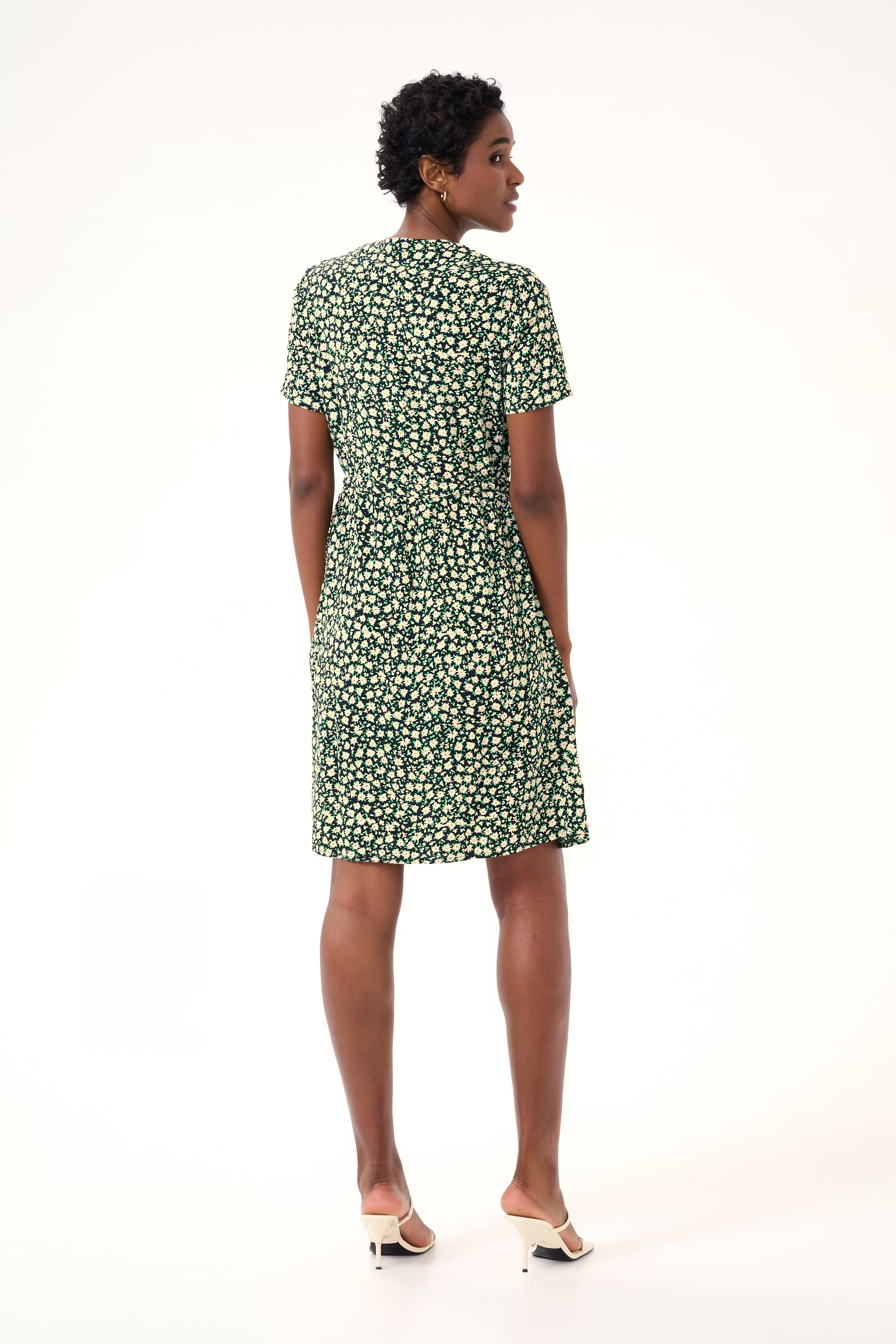 CRTiah Kjole LOOKBOOK BACK 10609700-106206