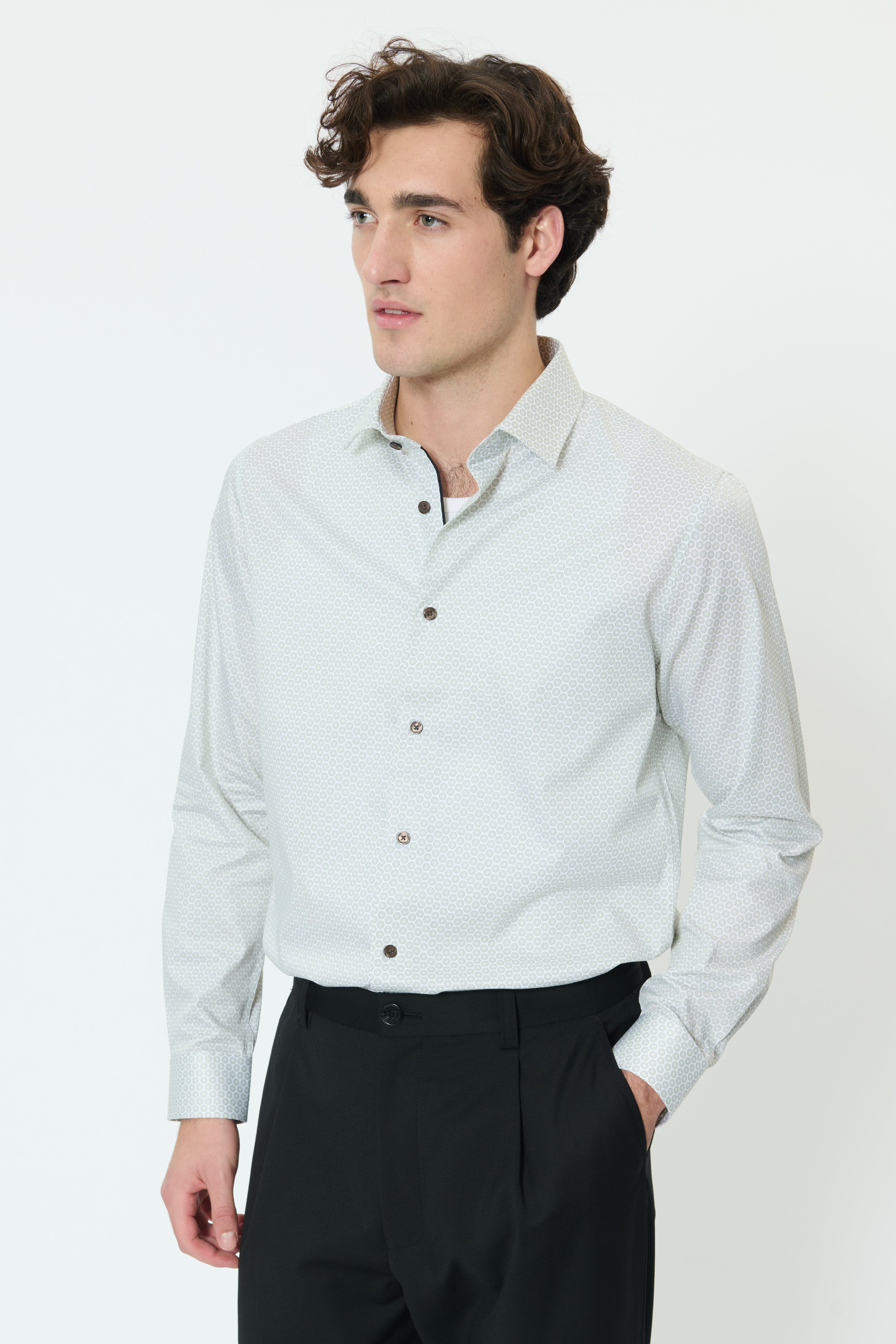 MAtrostol Shirt LOOKBOOK FRONT 30208897-114001