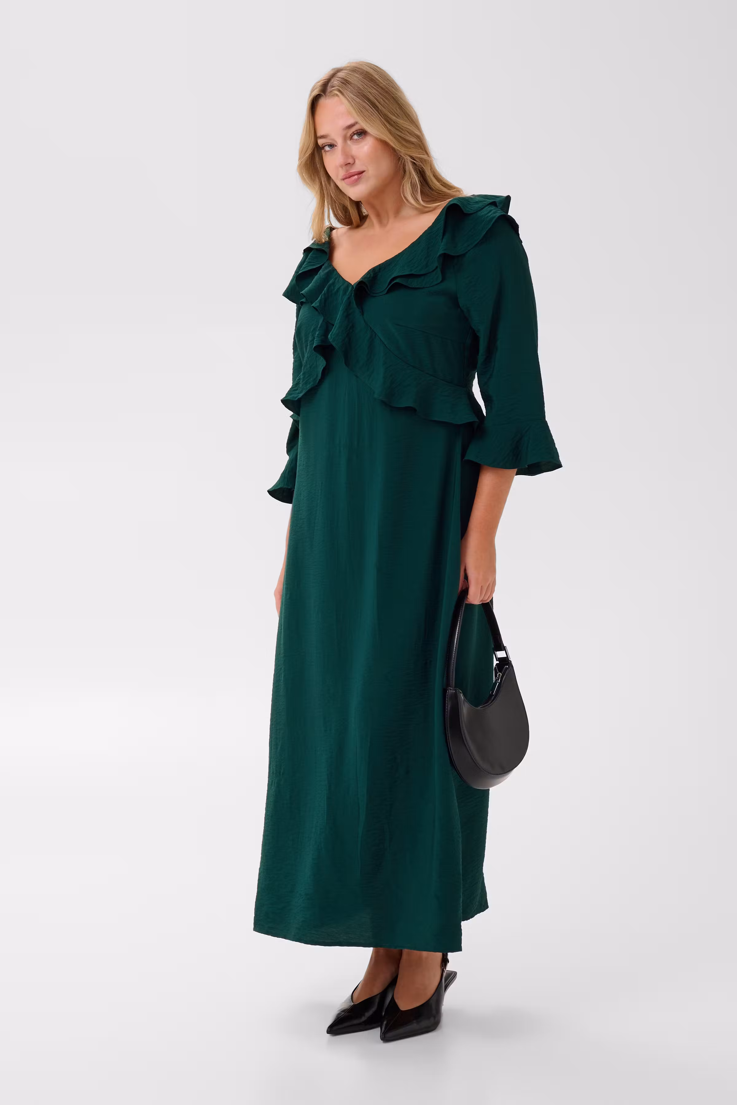 KCelsa Kleid LOOKBOOK FRONT 10584970-195320