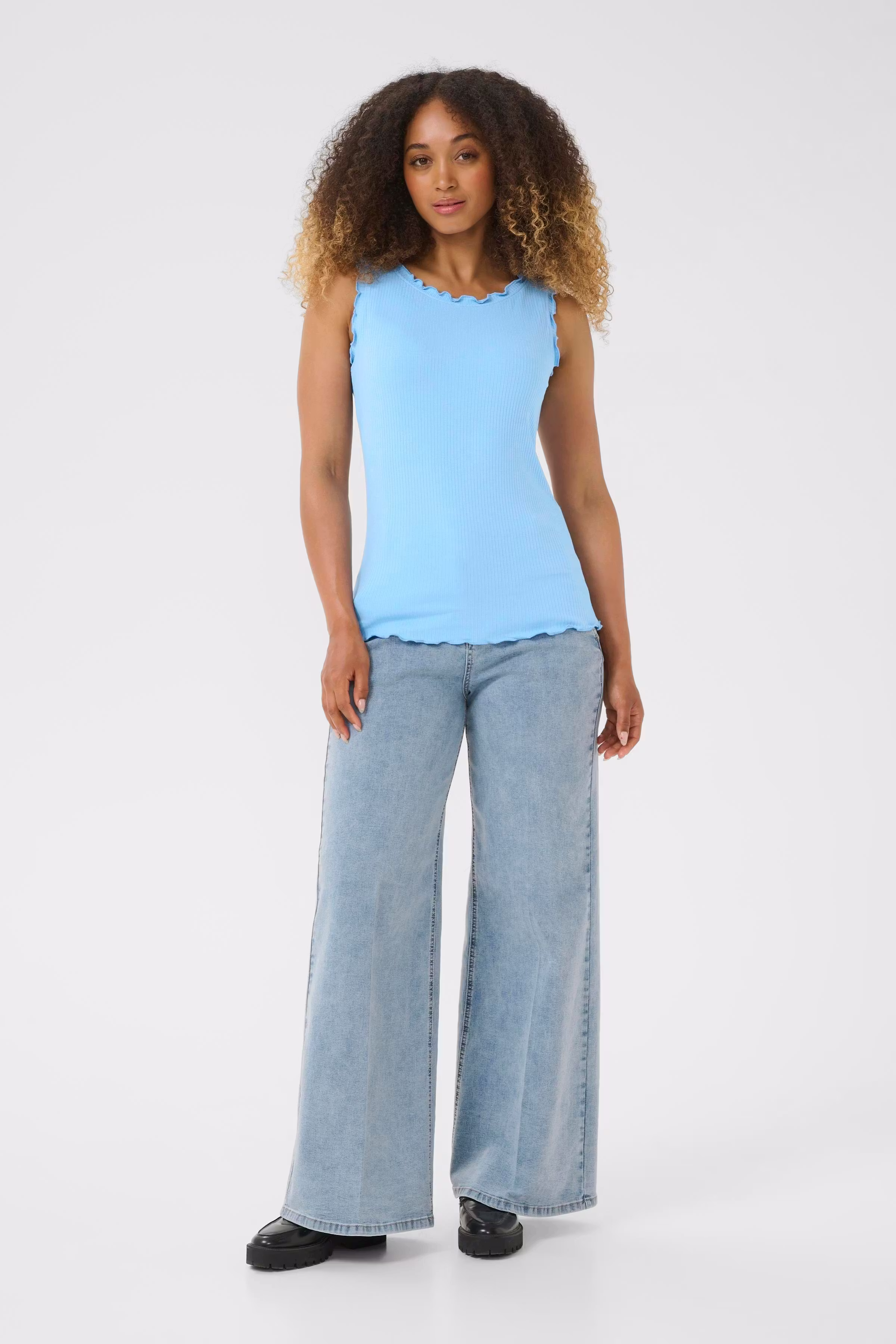 CRRibba Top LOOKBOOK FRONT 10612459-153920