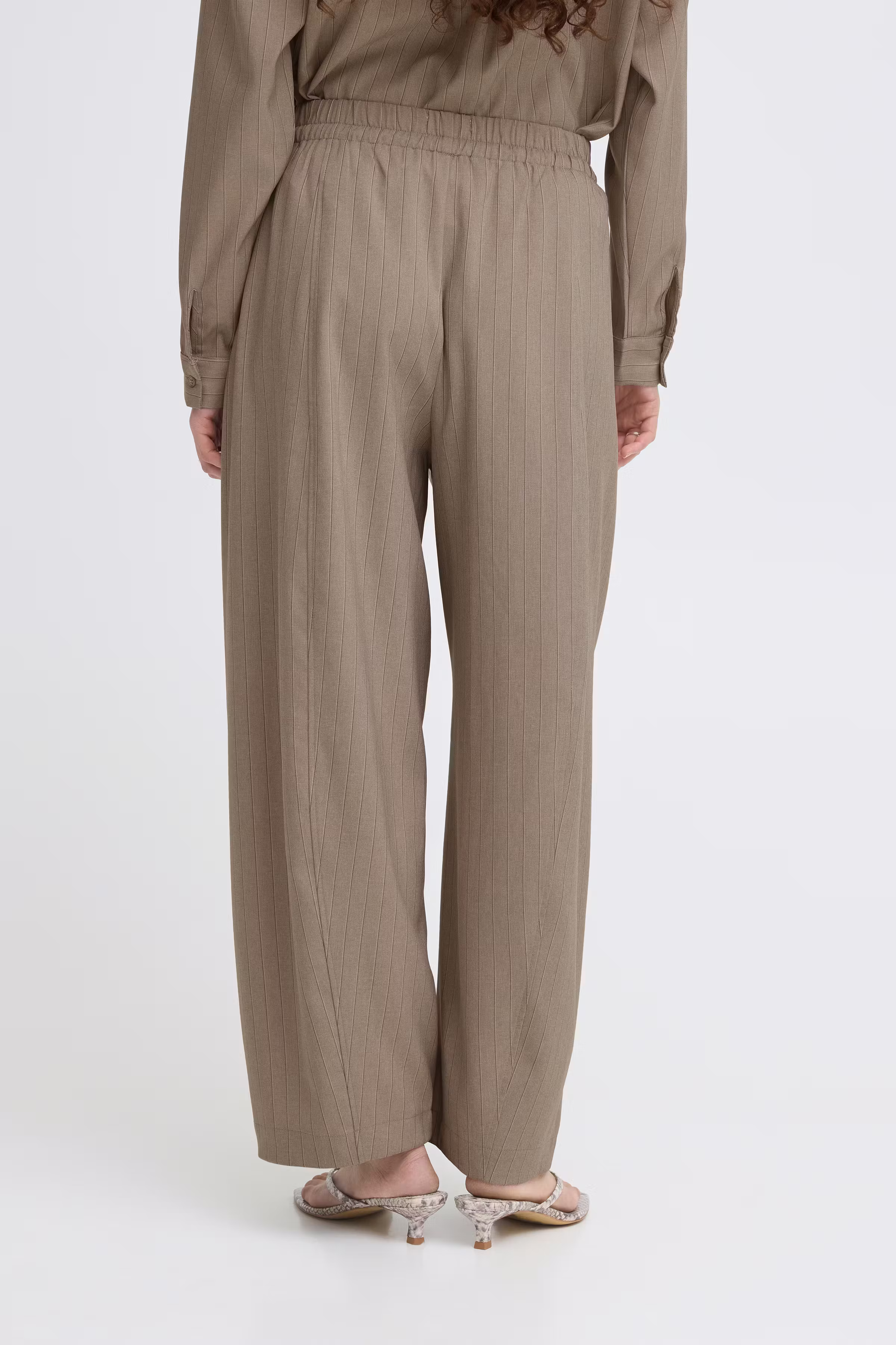 IXTRINE Hose LOOKBOOK BACK 20123490-171212